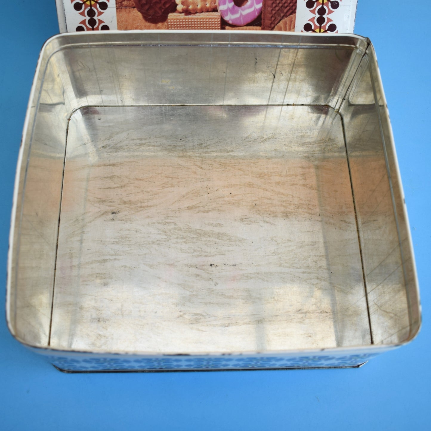 Vintage 1970s Large Biscuit Tin - Brown Flowers