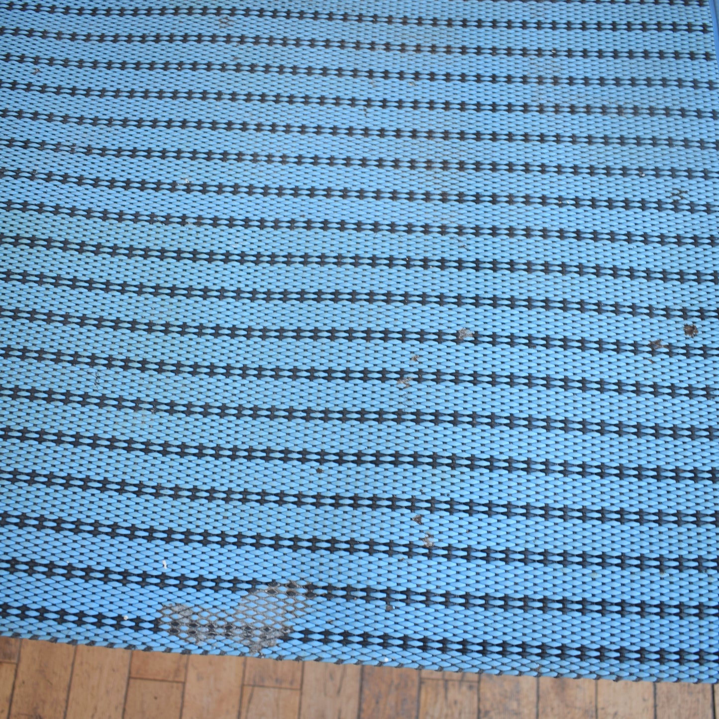 Vintage 1960s Plastic Woven Rug - Dandycord - Blue