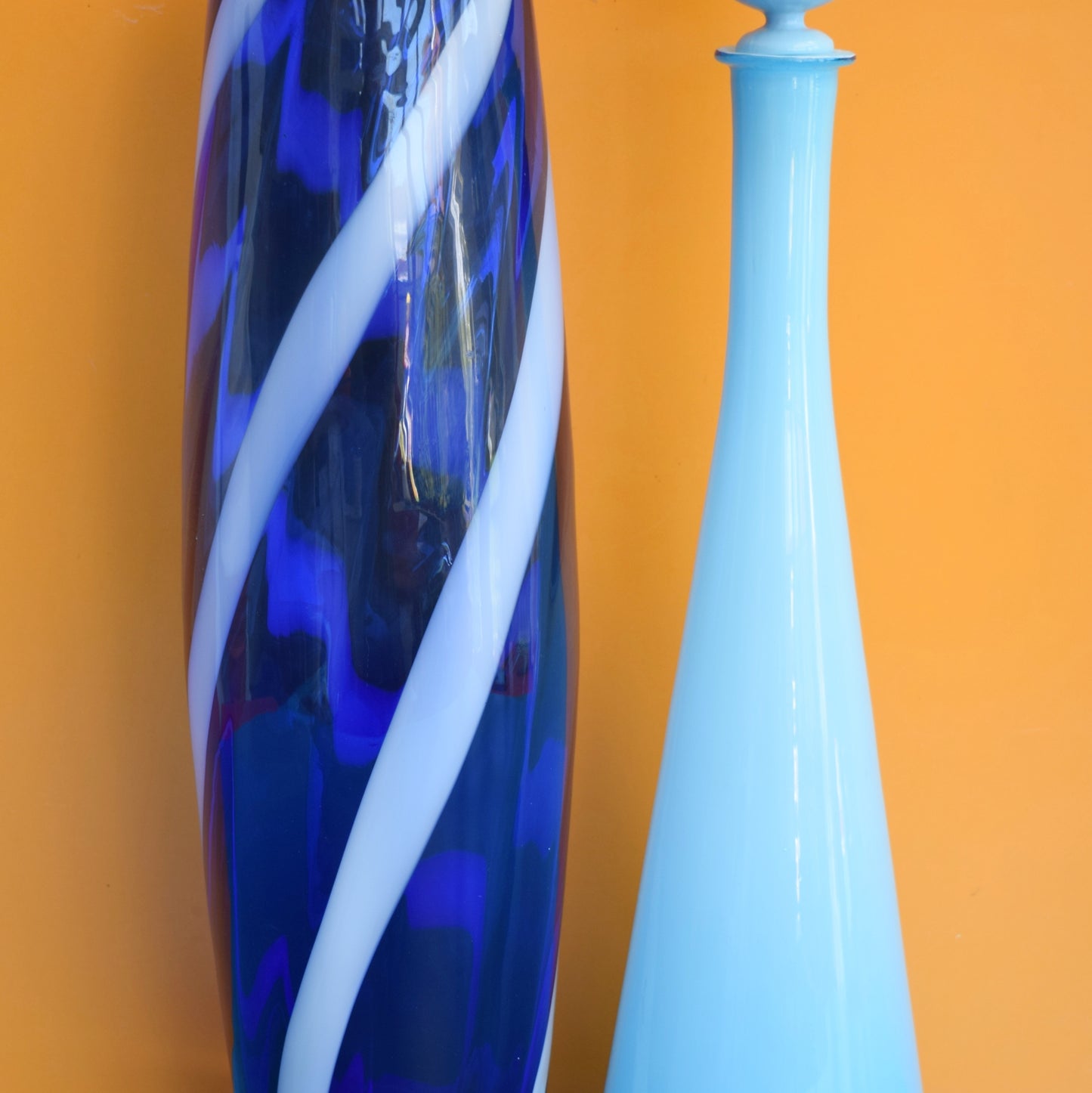 Vintage 1960s Italian Glass Genie Bottle - Cased Mint Blue / Alrose Bullet Vase