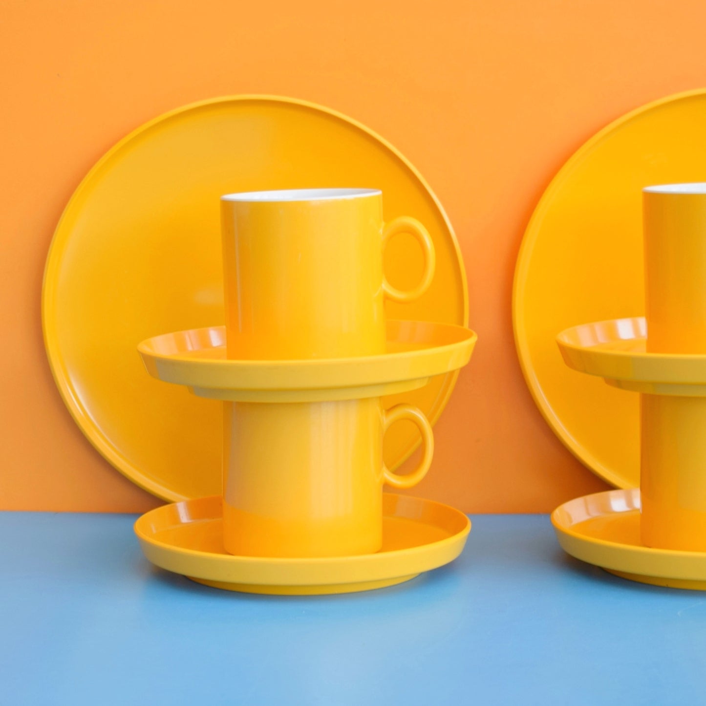 Vintage 1970s Melamine Plastic - Eggy Yellow Straight Sided Set