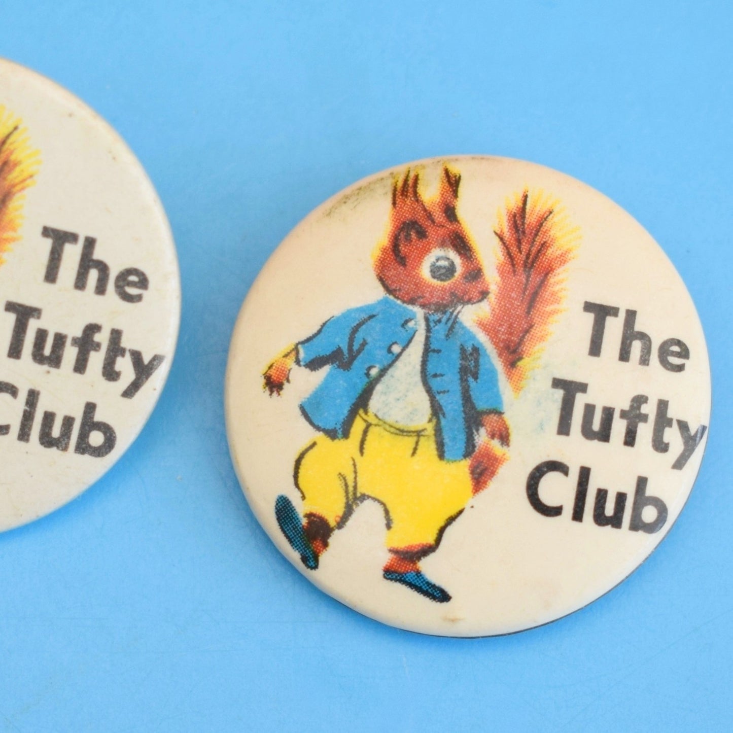 Vintage 1960s Tufty Club Badge