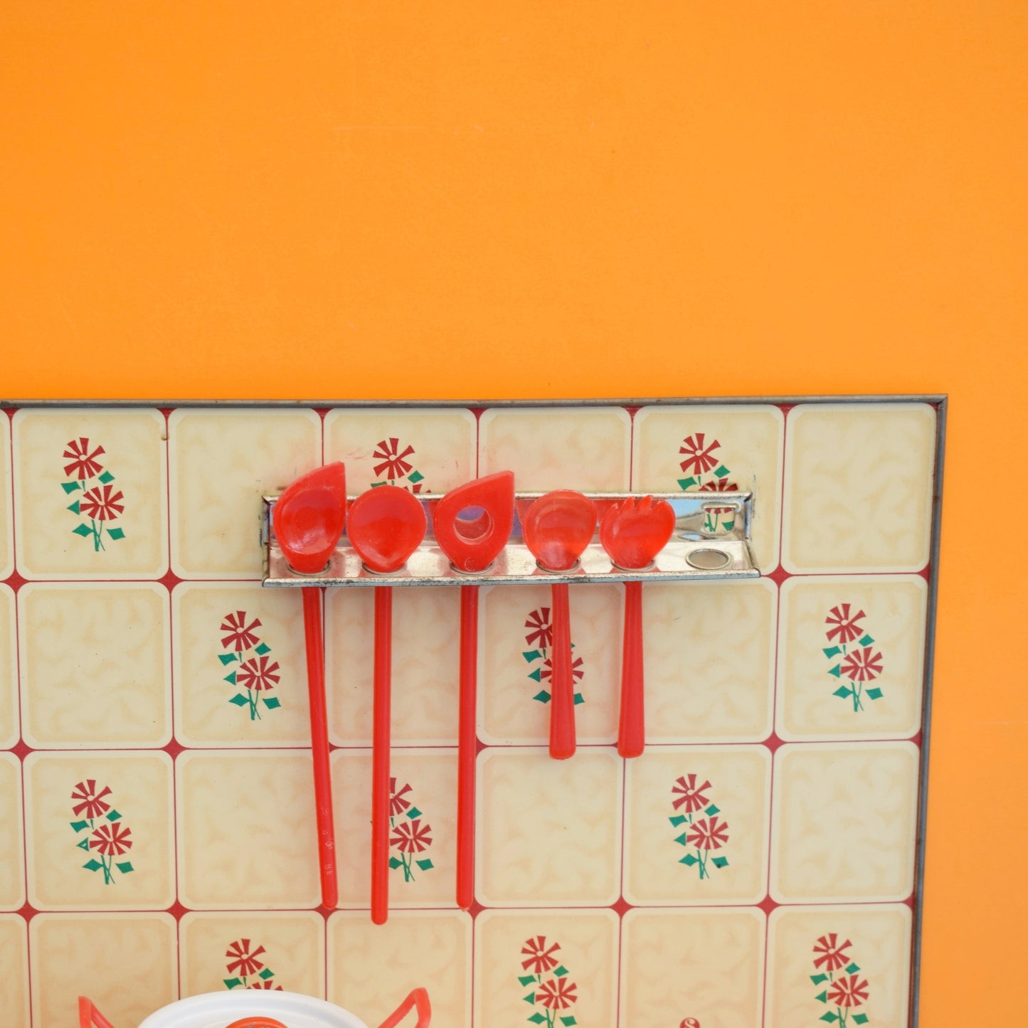Vintage 1970s Western Germany - Tin Dolls Kitchen & Accessories - Bauknecht by Pineapple Retro