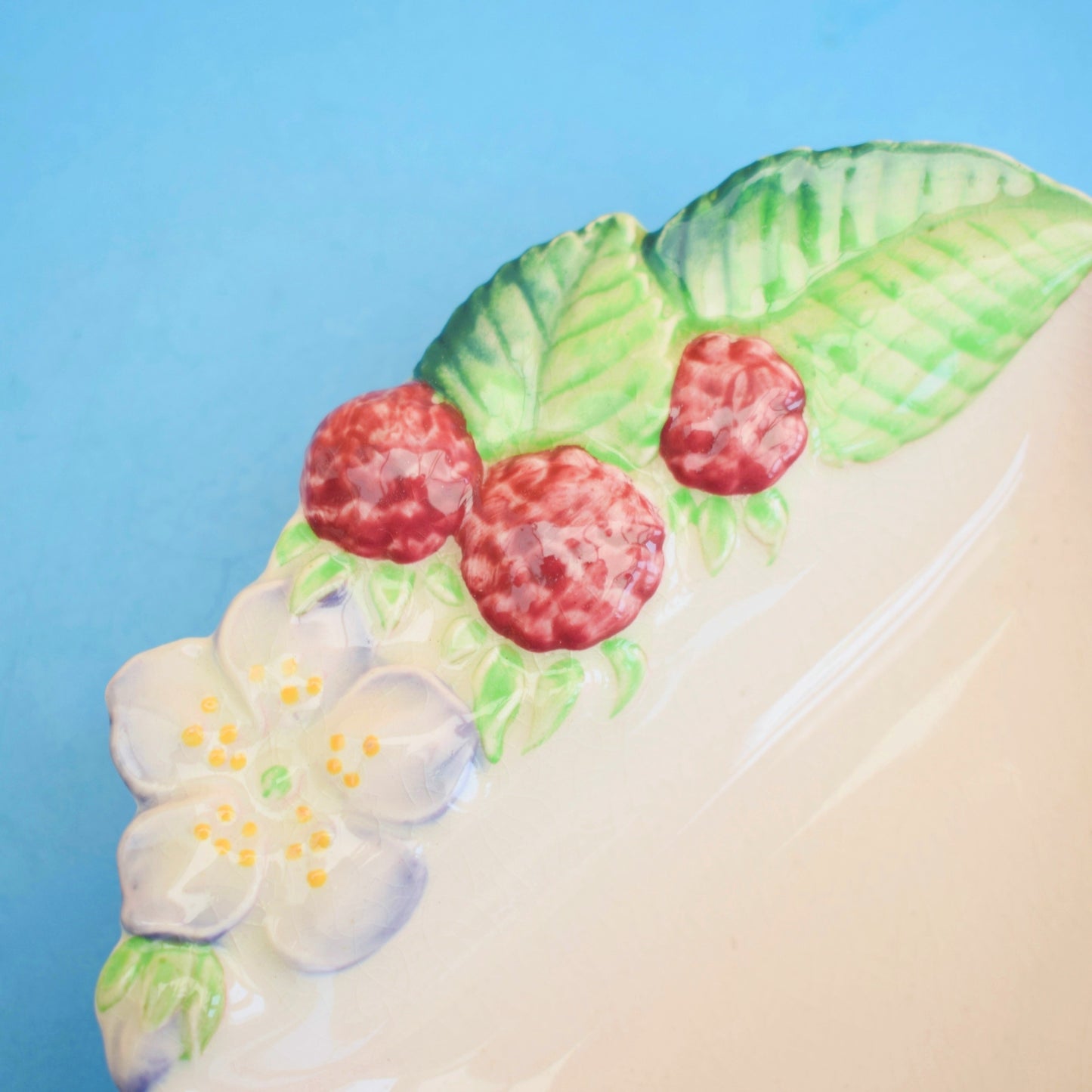 Vintage 1940s Carlton Ware Raspberry Dish & Knife - Boxed