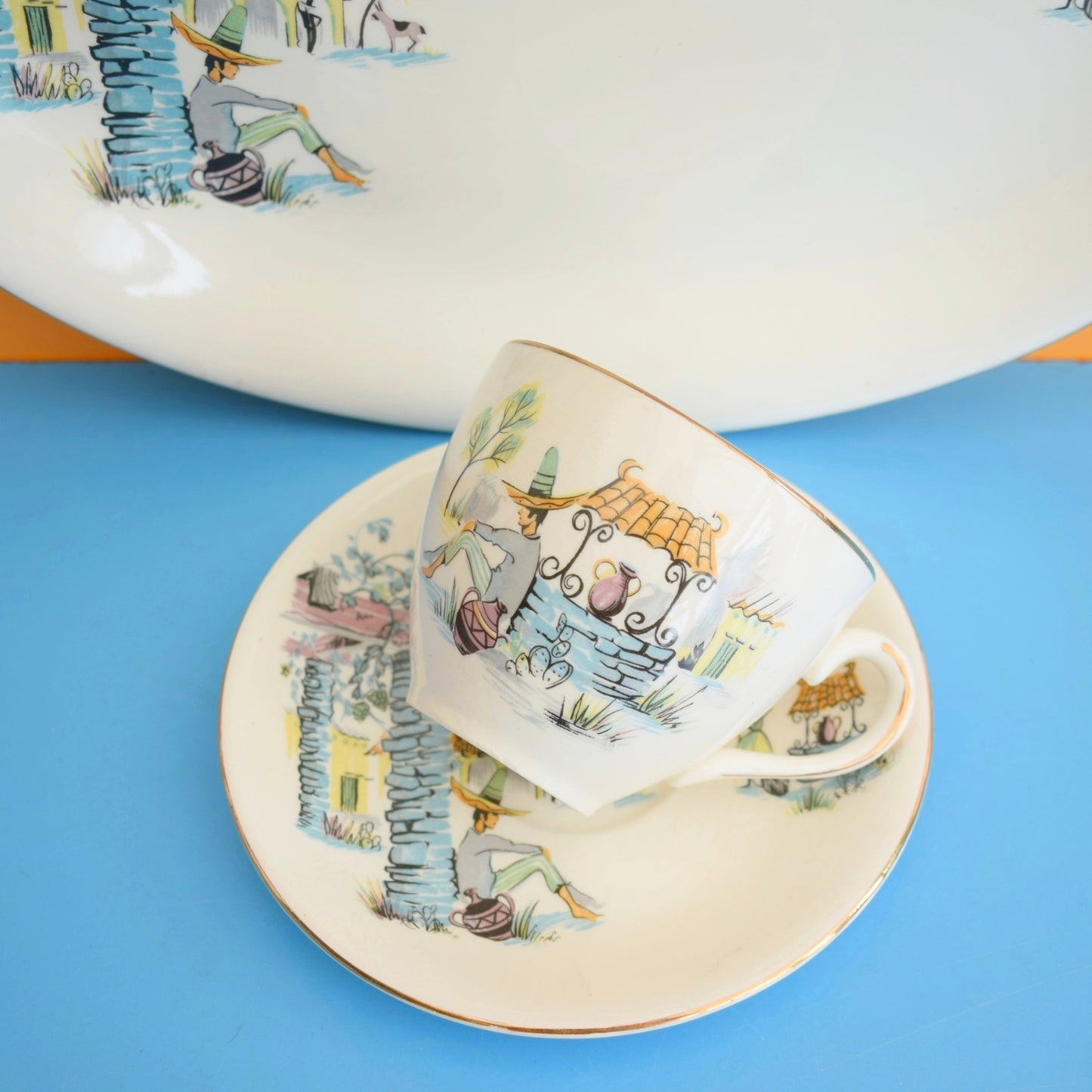 Vintage 1950s Kitsch Alfred Meakin - Siesta by Vintage