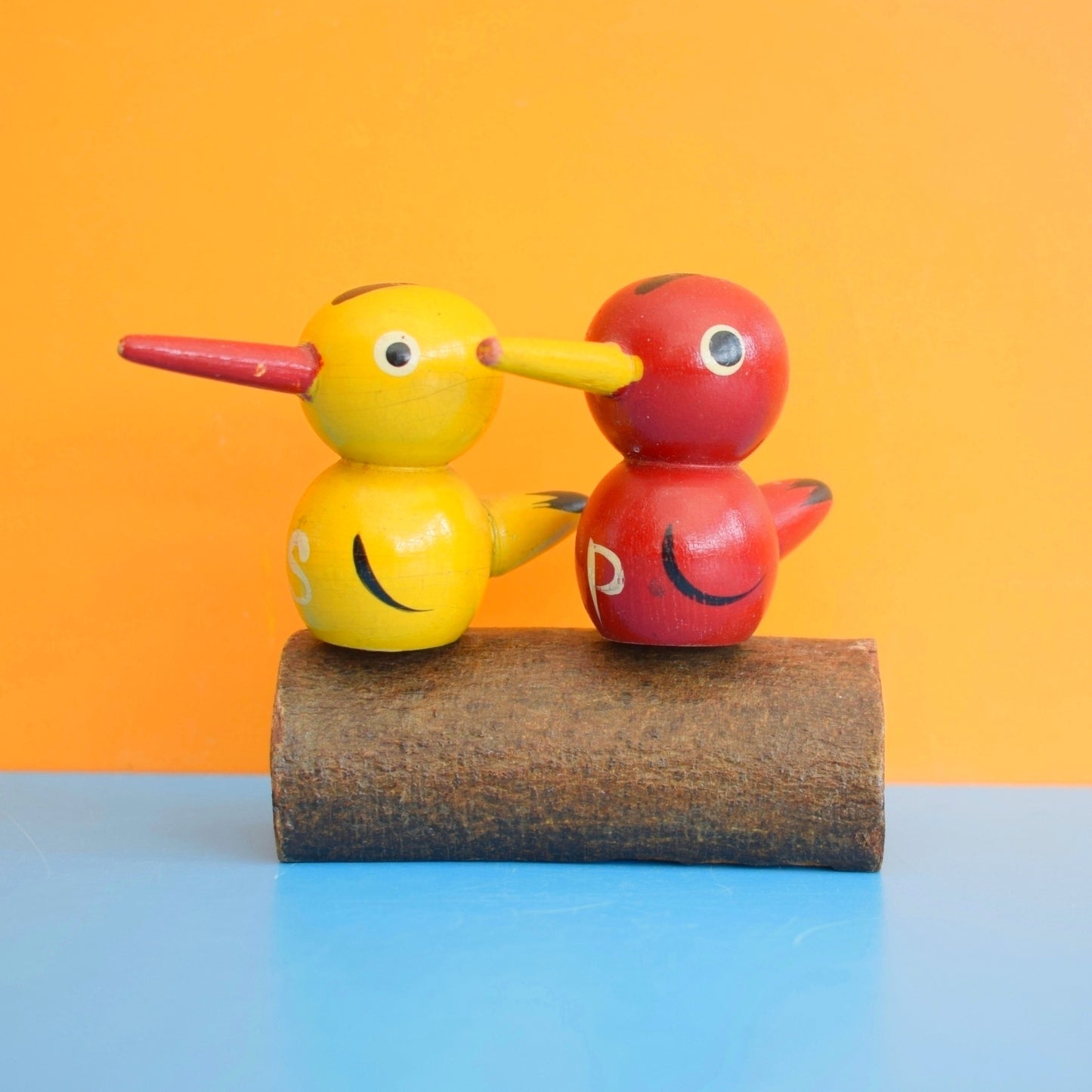 Vintage 1960s Salt & Pepper - Birds On A Log by Vintage