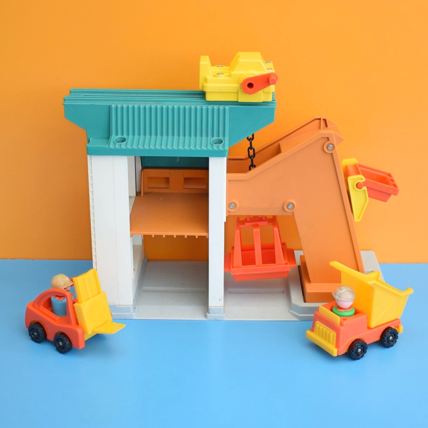 Vintage 1980s Fisher Price Lift & Load Depot