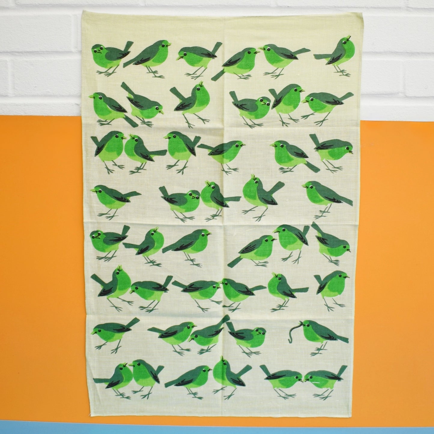 Vintage 1970s Tea Towel - Green Robins by Vintage