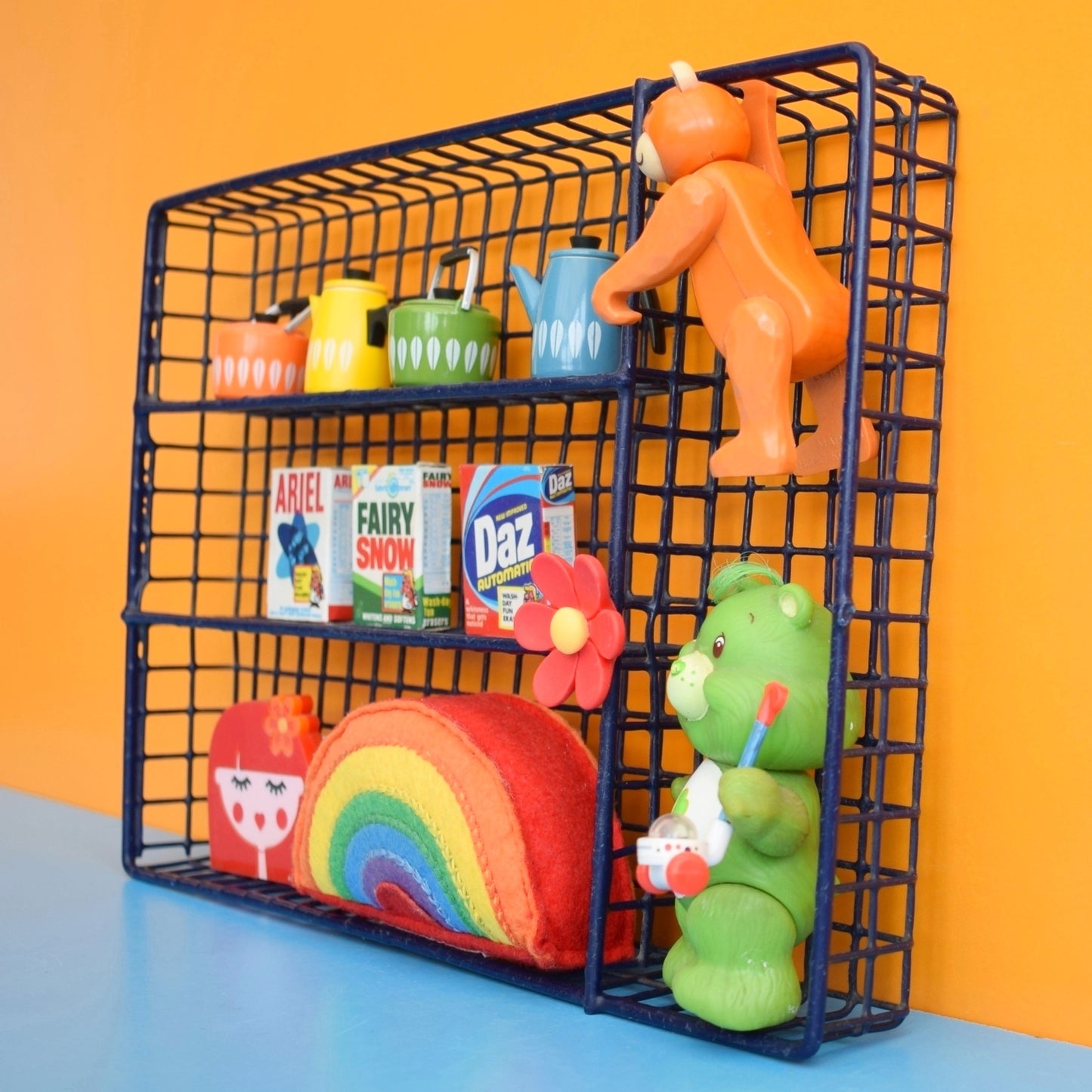 Vintage 1960s Small Wire Display Shelf / Cutlery Tray - Blue