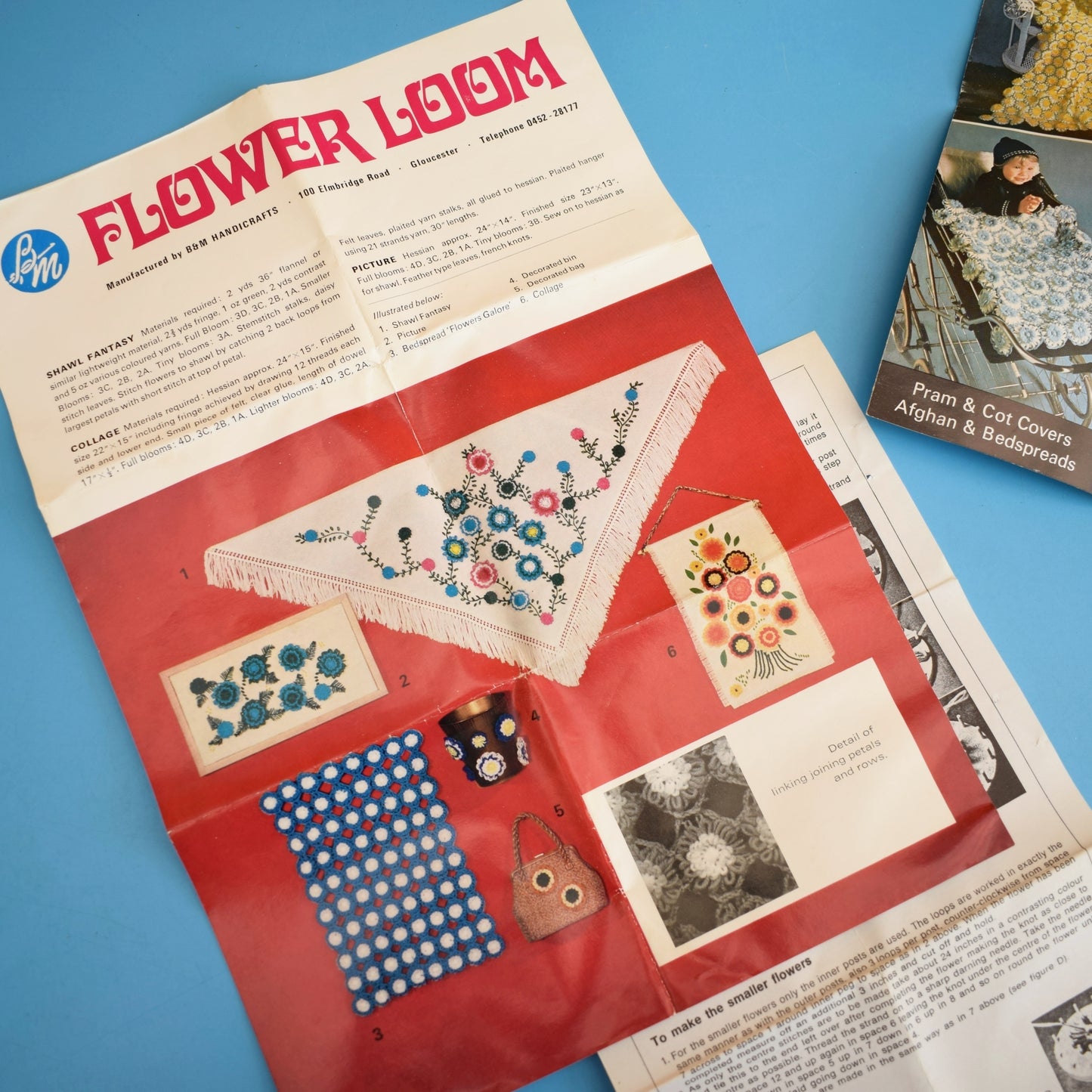 Vintage 1970s Flower Loom & Instructions/ Ideas - Boxed