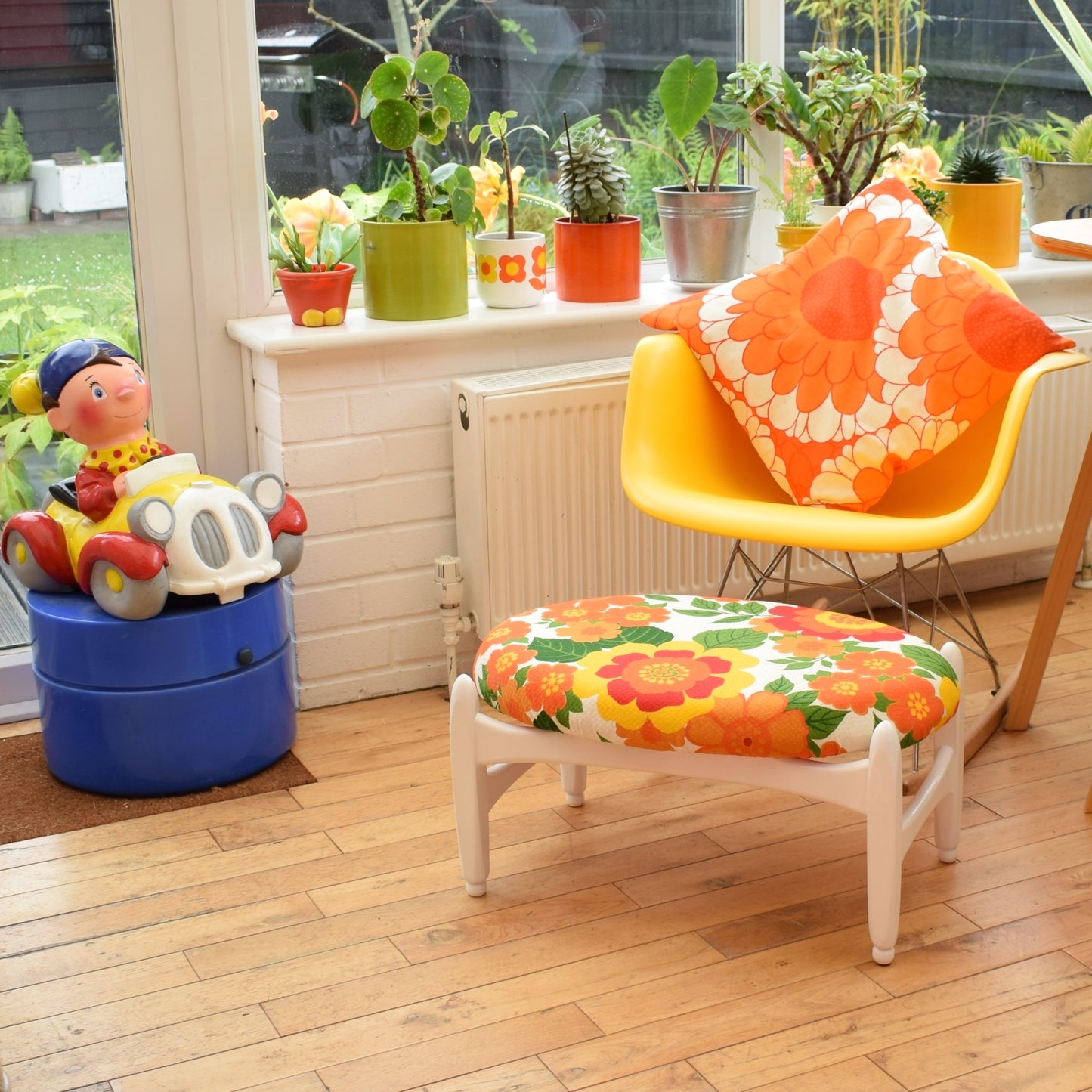 Vintage 1960s Oval Footstool - Elliots Of Newbury - French Fabric