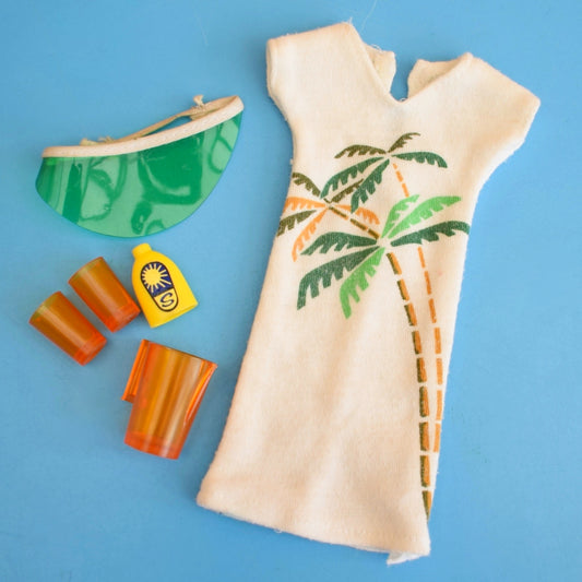 Vintage 1980s Sindy Casuals Beach Outfit