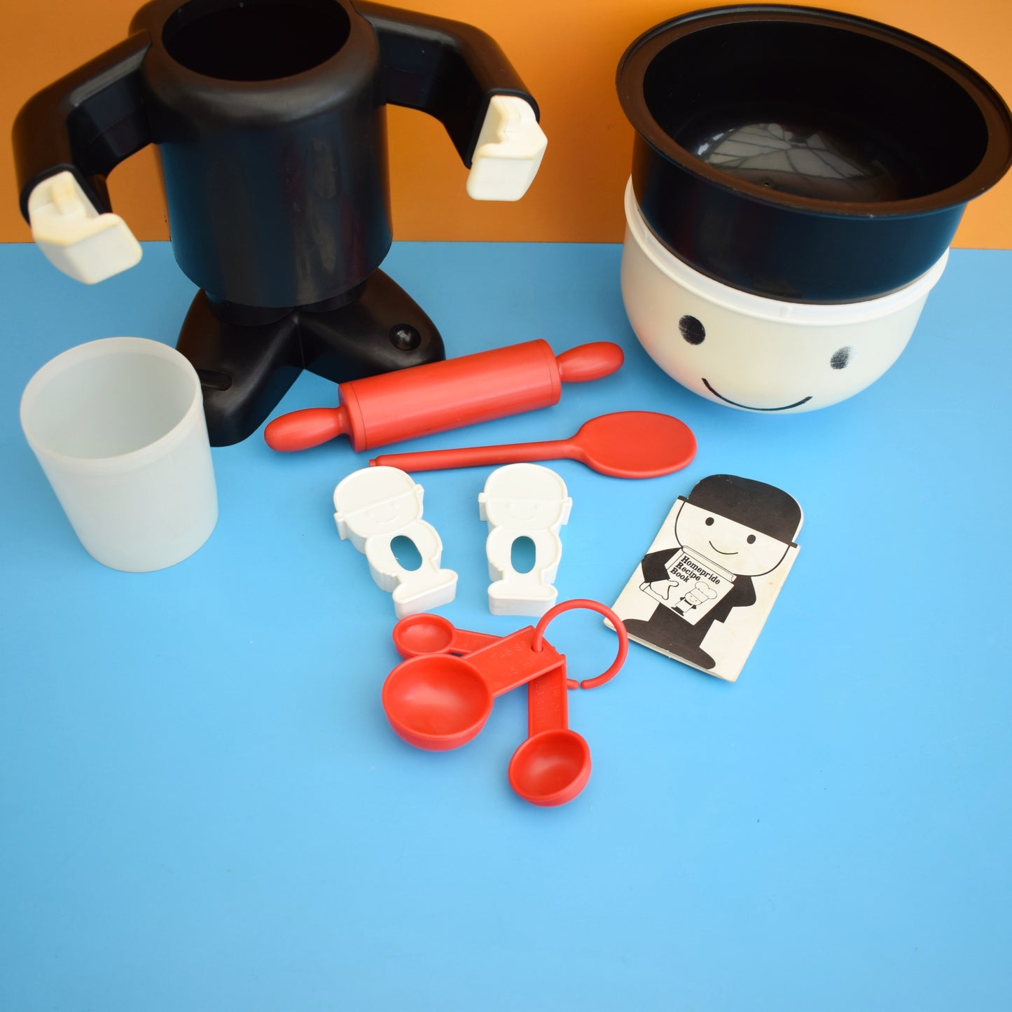 Vintage 1970s Plastic Spillers Fred Figure / Baking Set & Paperwork