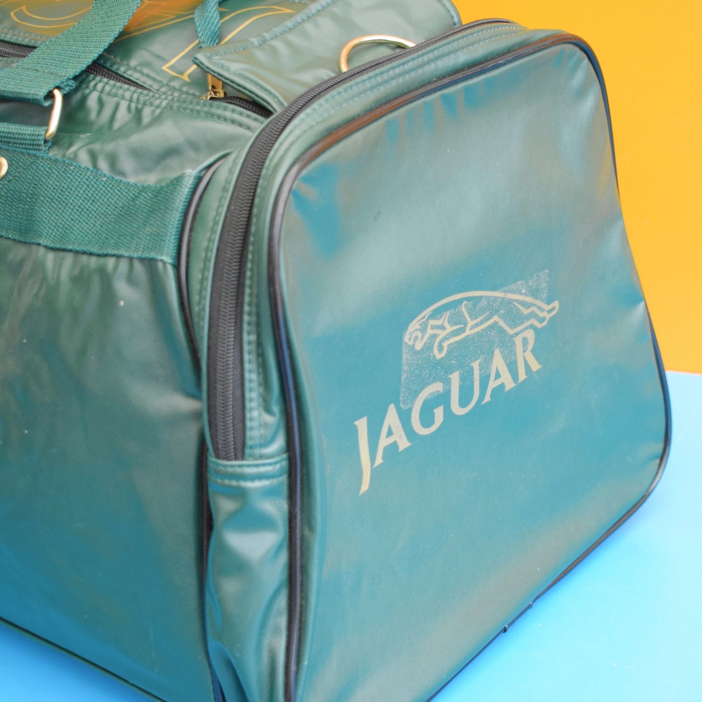Vintage 1980s Overnight Bag / Holdall - Jaguar .