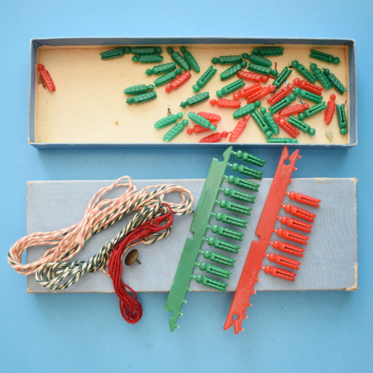 Vintage 1960s Christmas Card Hangers / Pegs by Pineapple Retro