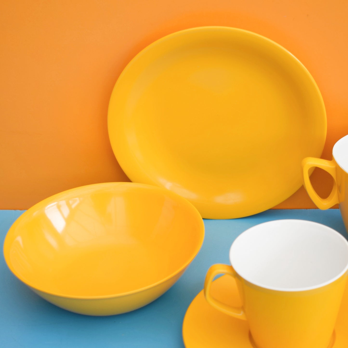 Vintage 1970s Melamine Plastic - Eggy Yellow Set