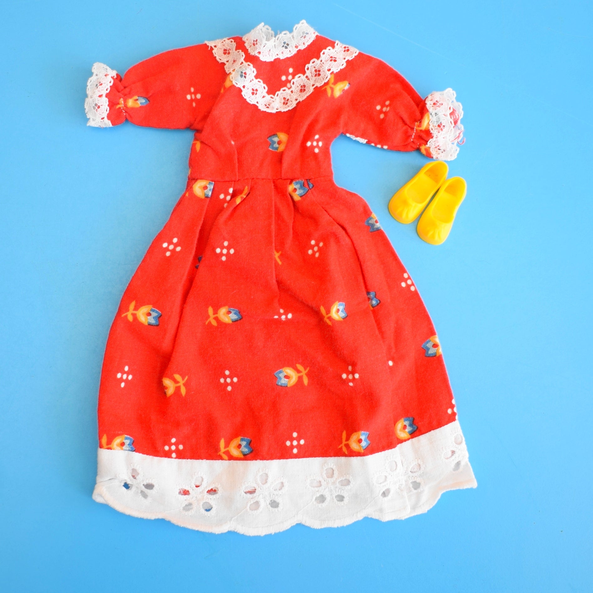 Vintage 1970s Sindy Style Dress/ Shoes – Pineapple Retro