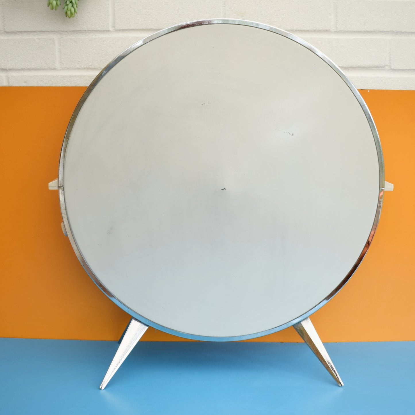 Vintage 1950s Sofono Atomic Fire For Conversation