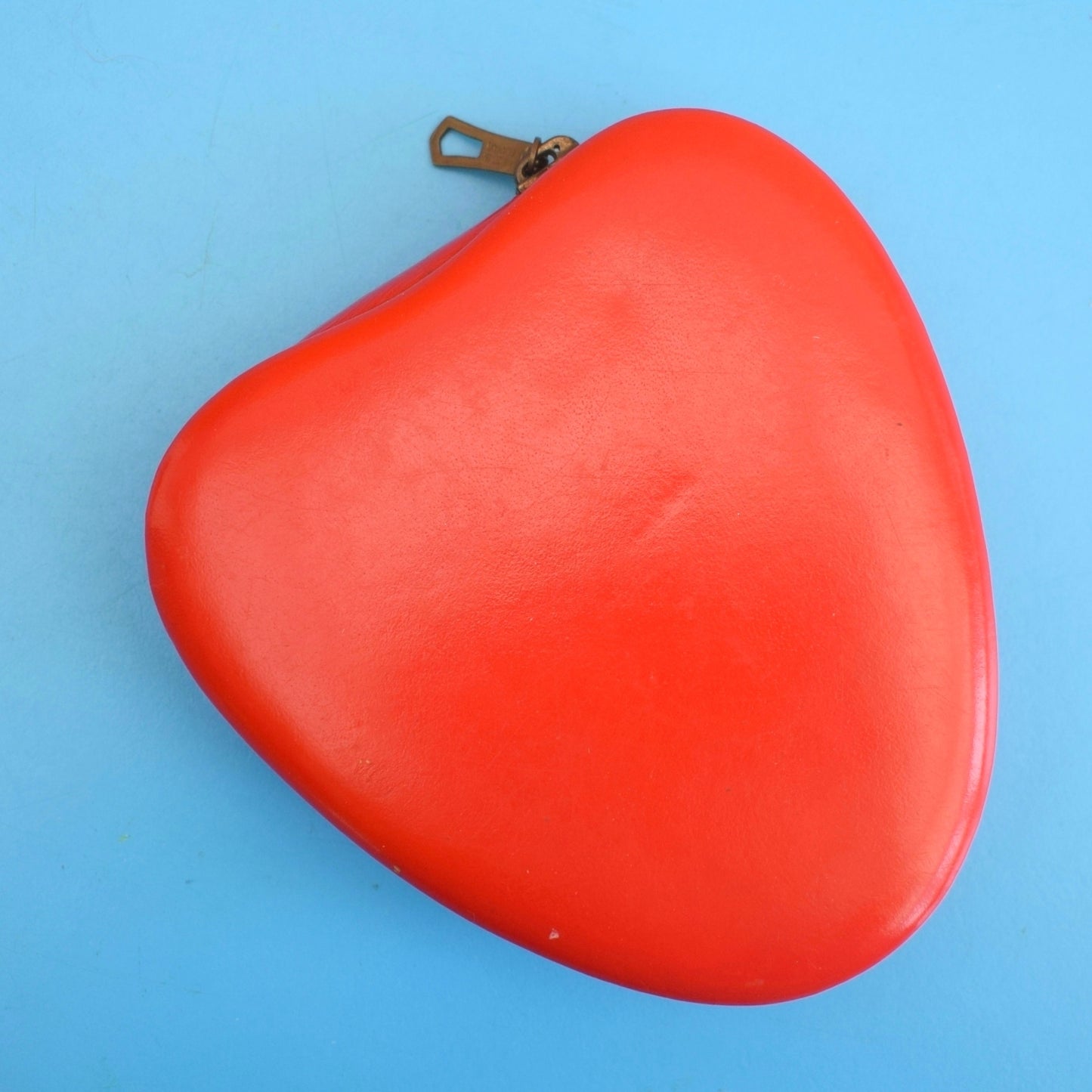 Vintage 1960s Sewing Kit - Red Leather Case - Heart Shaped