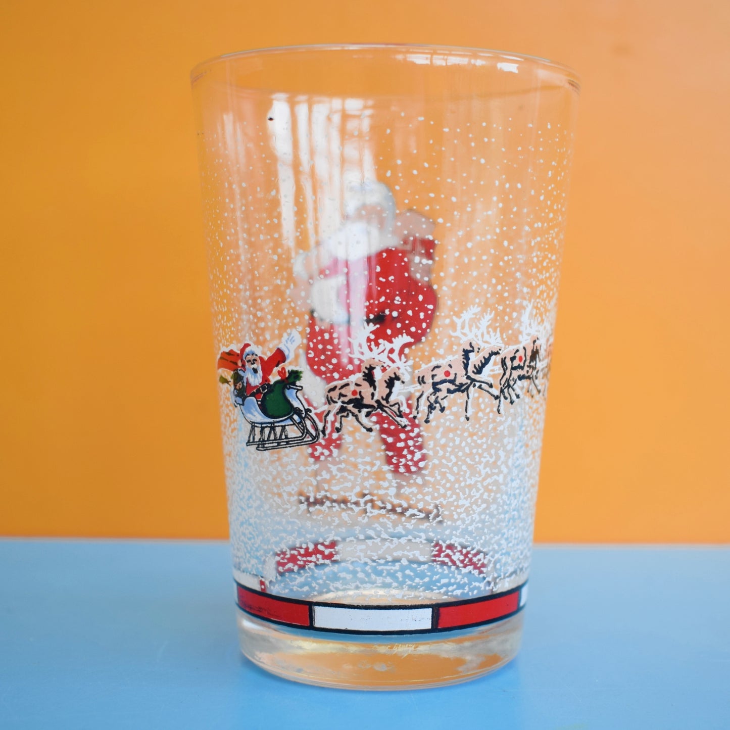 Vintage 1970s Drinking Glass - Santa- Seasons Greetings
