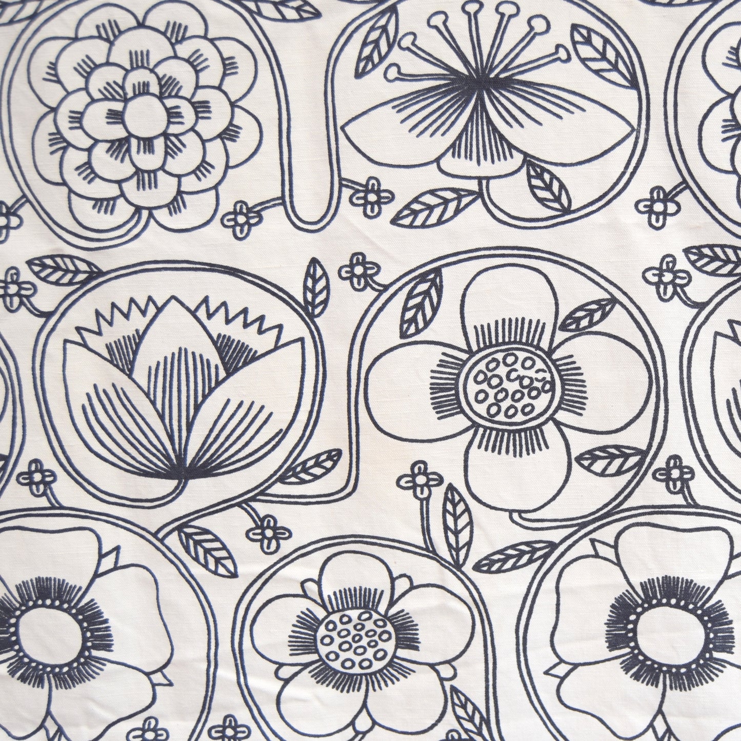 Vintage 1960s Conran Fabric - Prince Of Quince - Monochrome