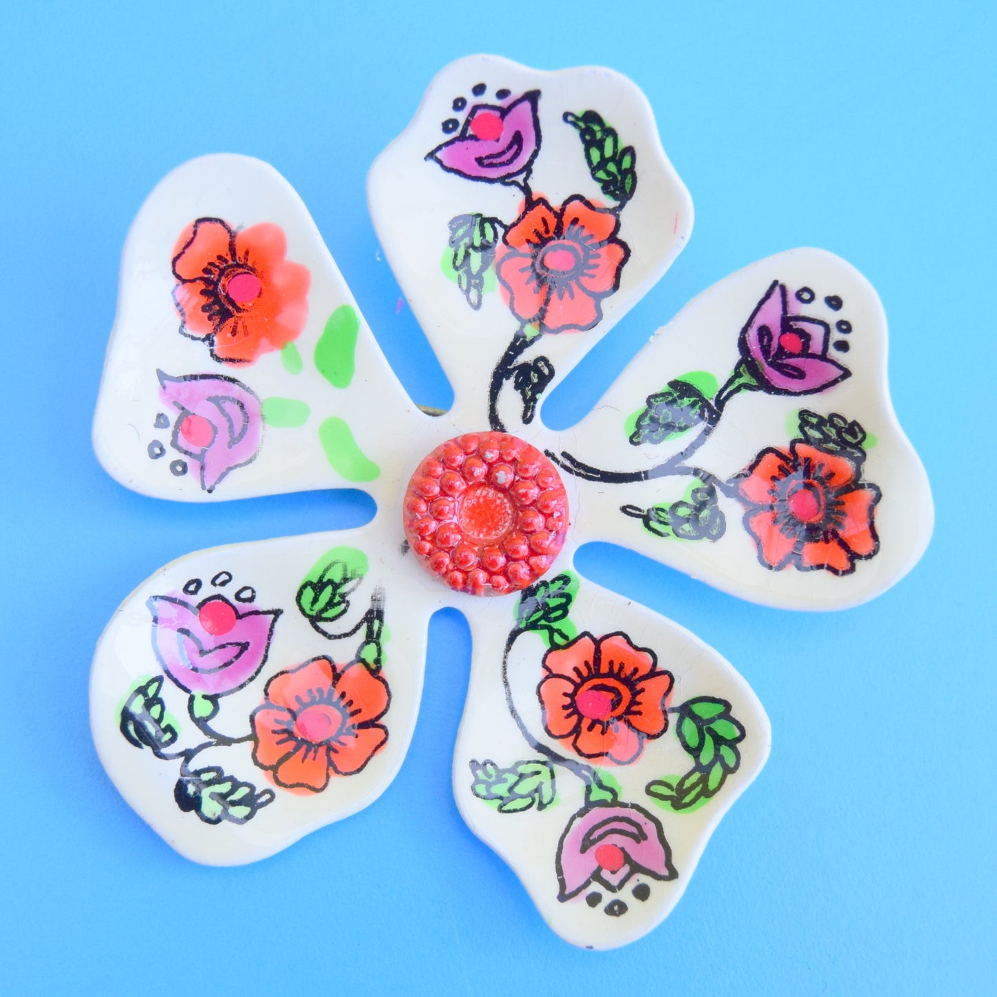 Vintage 1970s Enamel Brooch Pins - Flower Designs - Pink Mixed