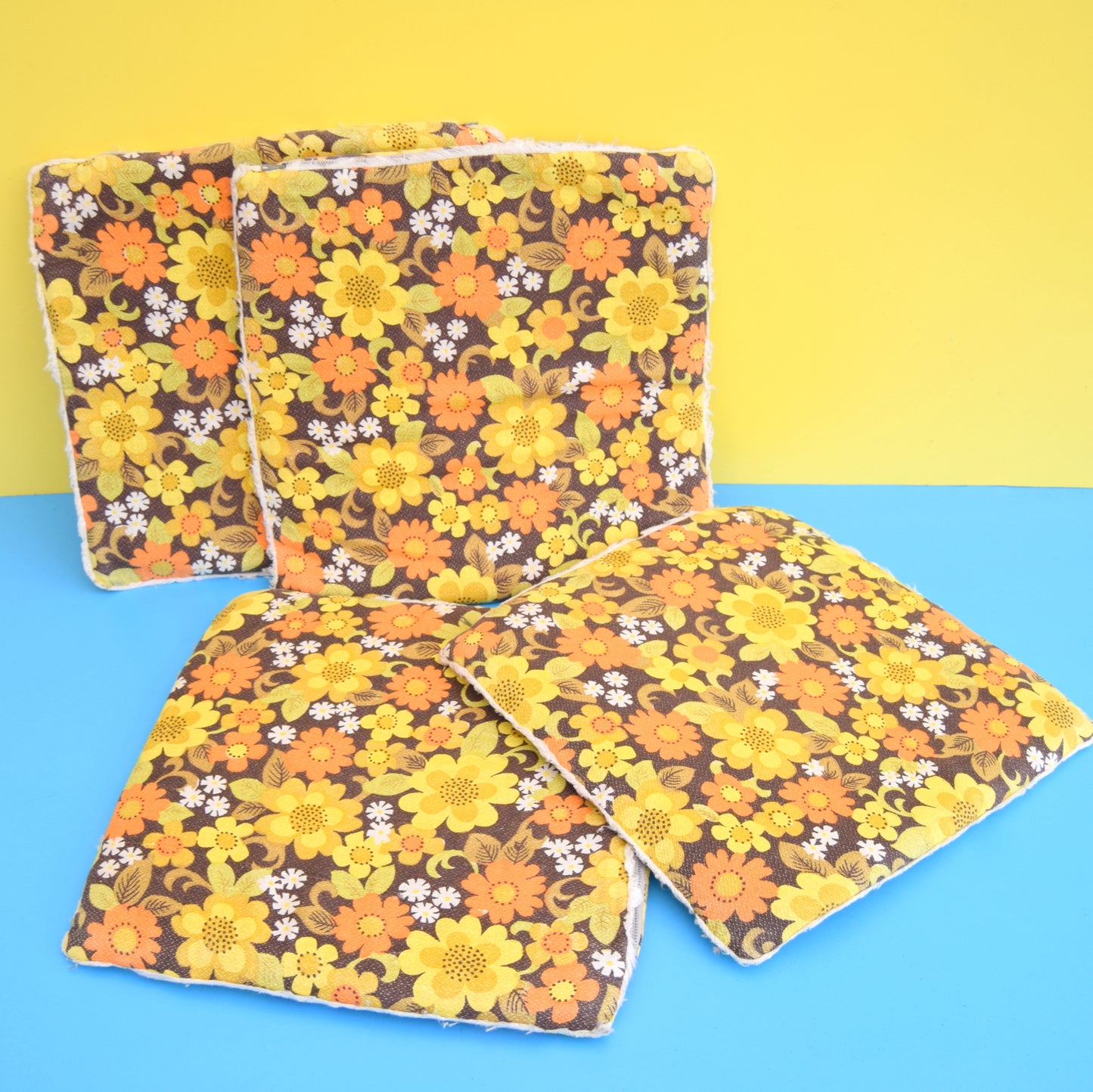Vintage 1960s Seat Cushions & Pad x4 - Flower Power - Orange