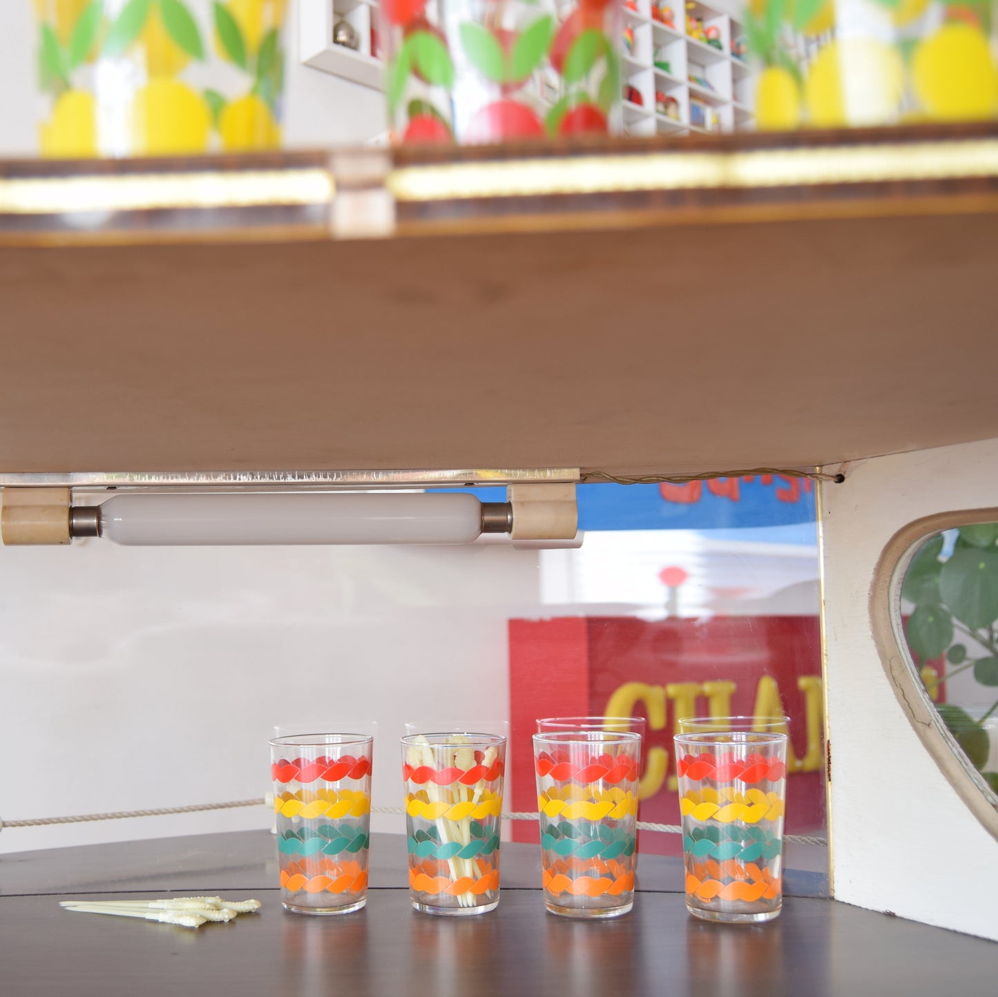 Vintage 1950s Kitsch Nautical Home Cocktail Bar - Boat