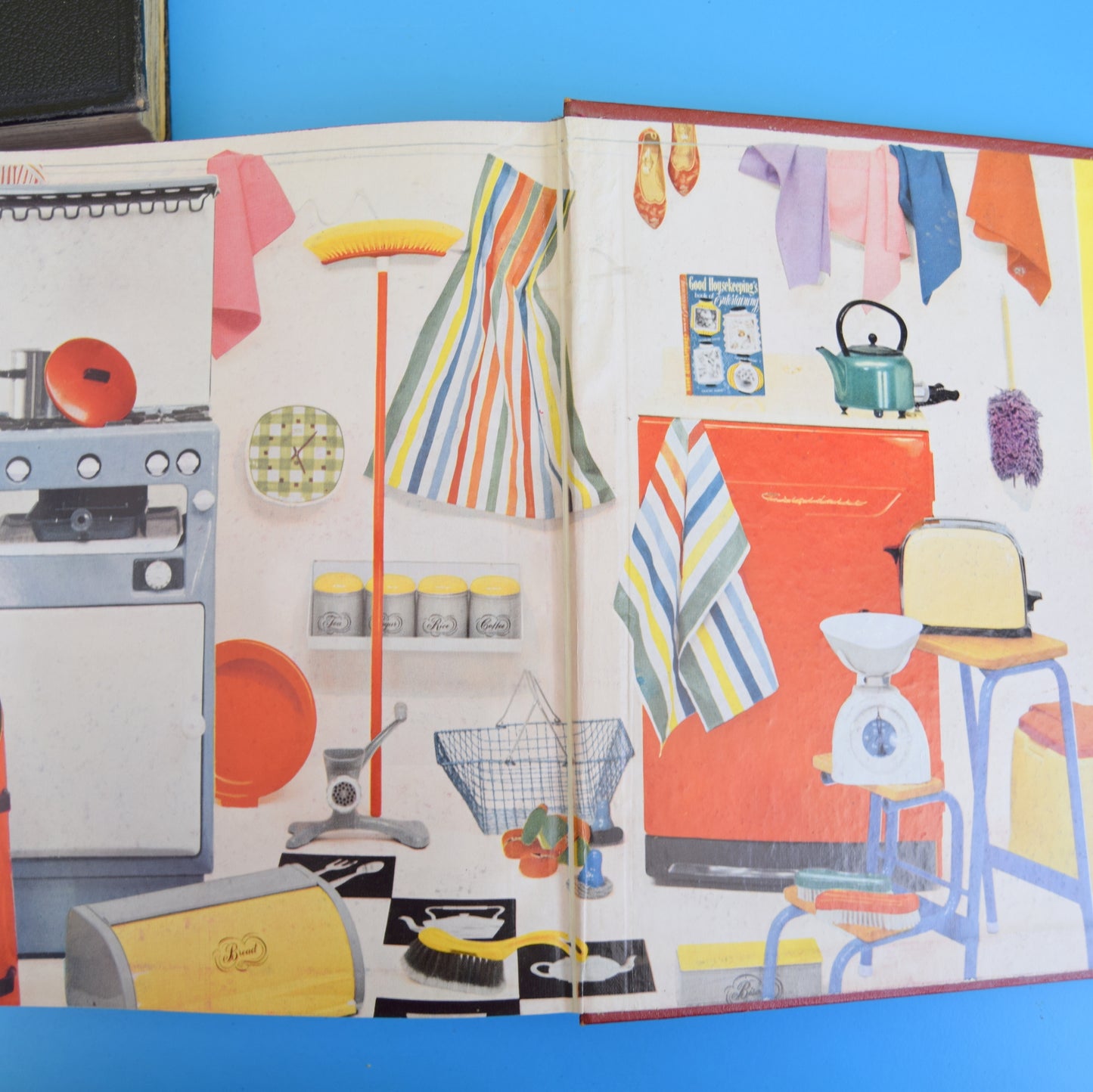 Vintage 1950s The Book Of Good Housekeeping / Cookery Compendium