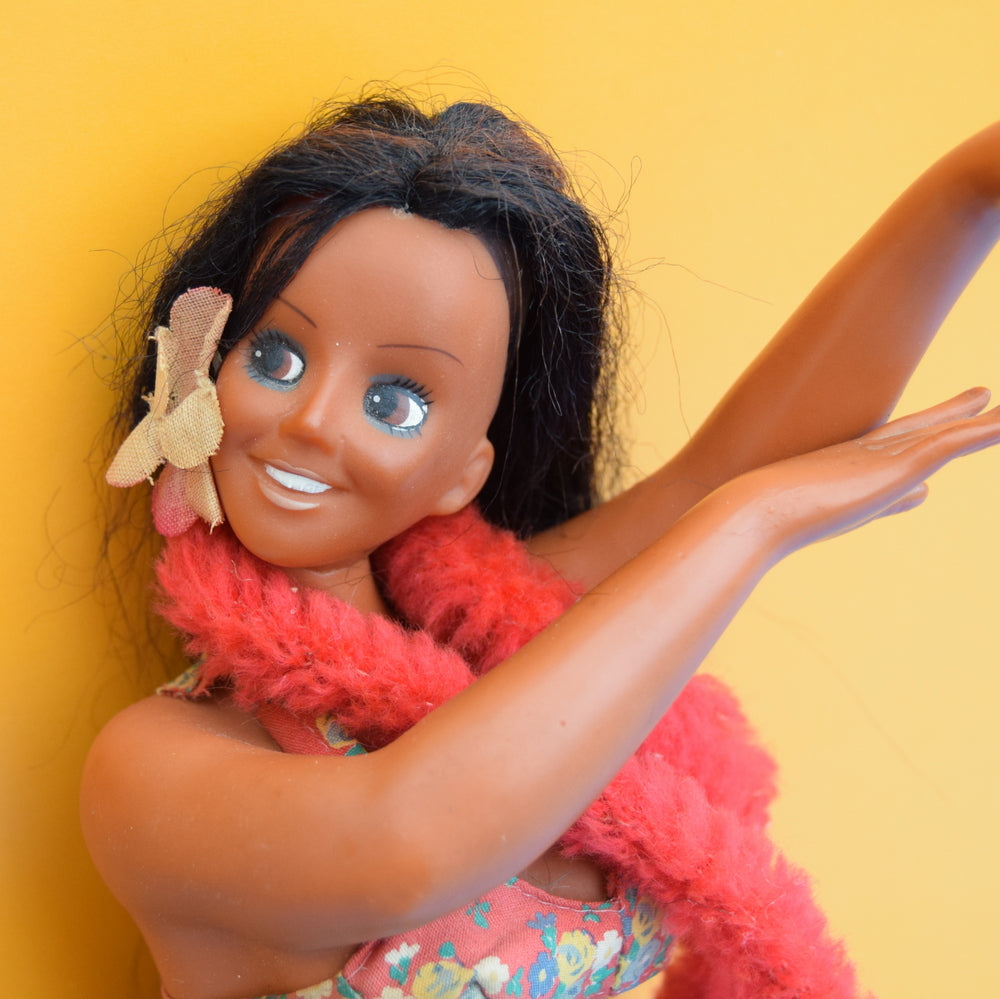 Vintage 1950s Hawaiian Hula Girl Doll Figure - Plastic