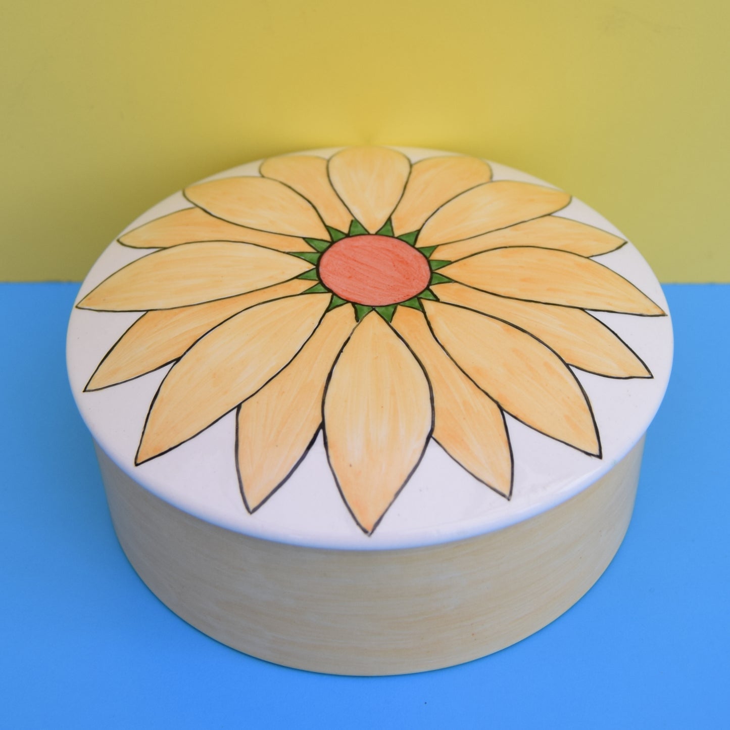 Vintage 1990s Ceramic Pot With Lid - Flower Power - Yellow