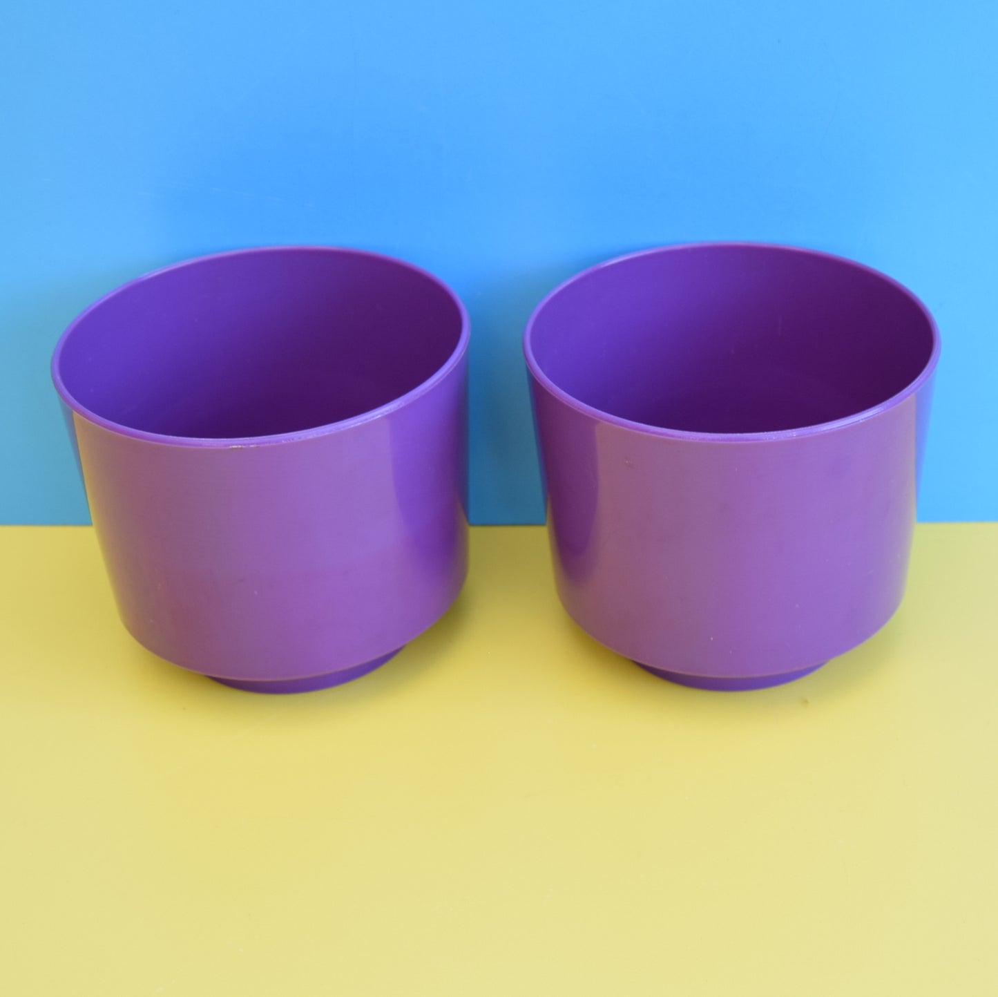 Vintage 1960s Wall Planter & Combex Pot - White & Purple