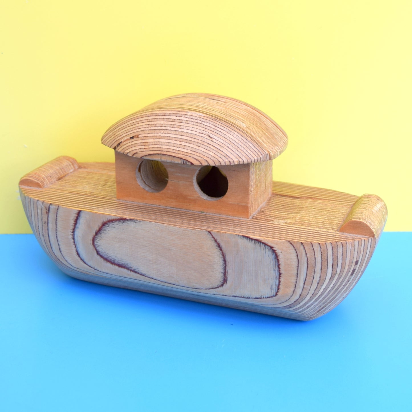 Vintage 1970s Wooden Noah's Arc & Animals - Classic Toy