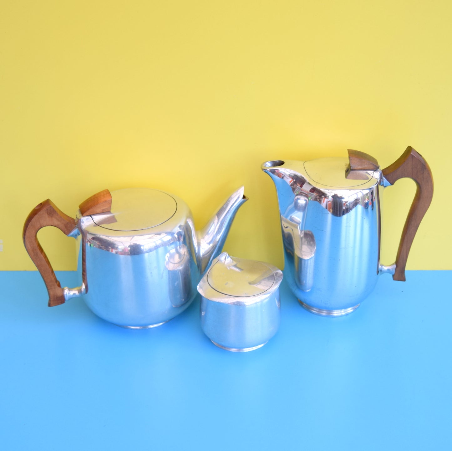 Vintage 1950s Picquot Ware - Polished Magnillium & Sycamore