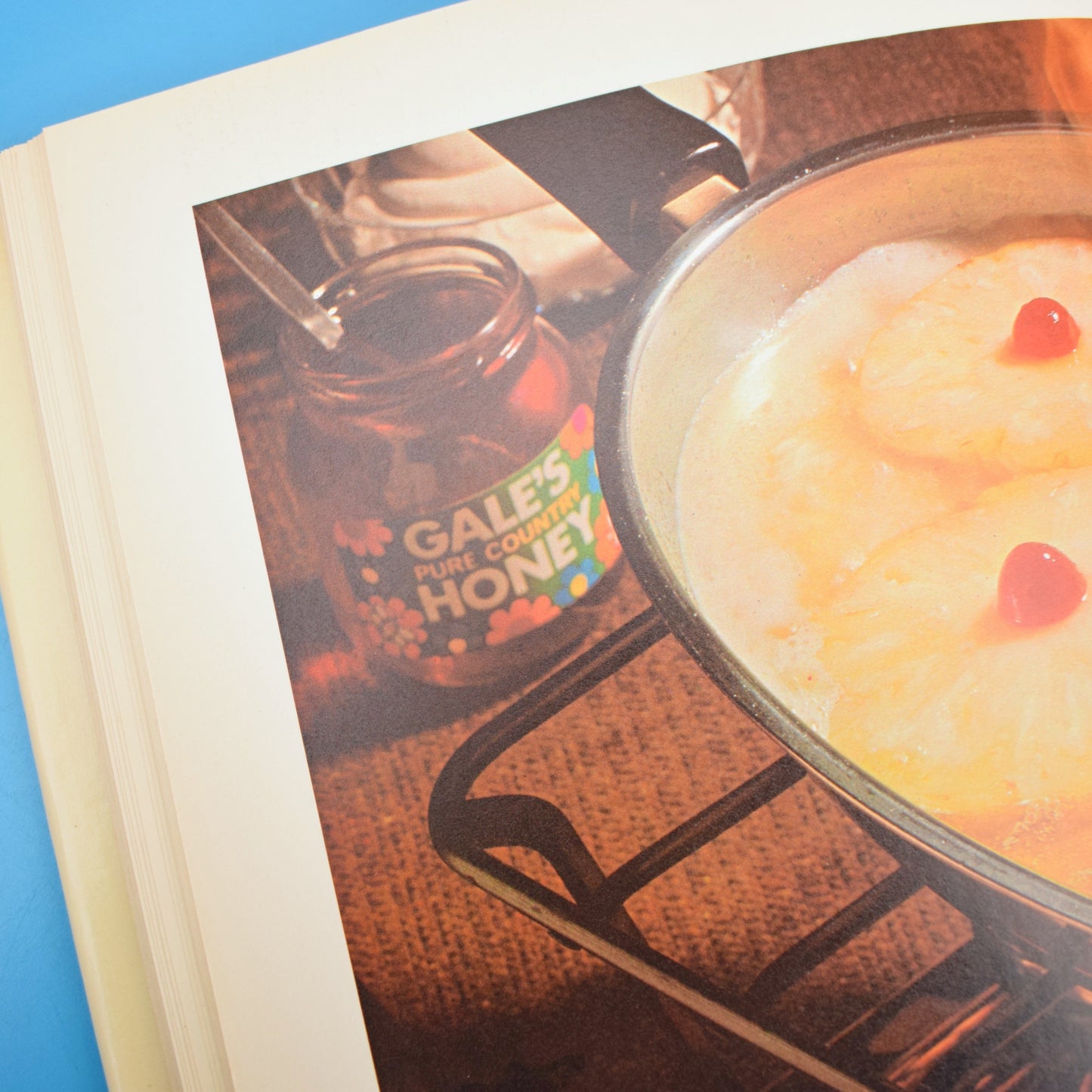 Vintage 1970s Fondue Cookbook