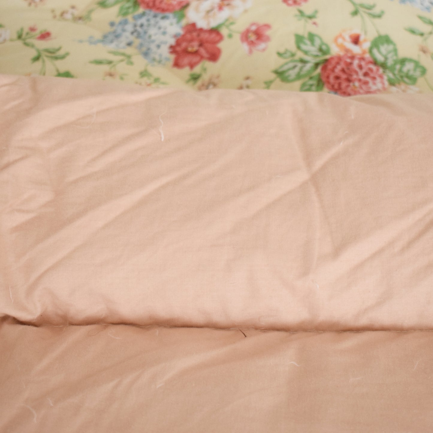 Vintage 1950s Pretty Eiderdowns - Floral by Vintage