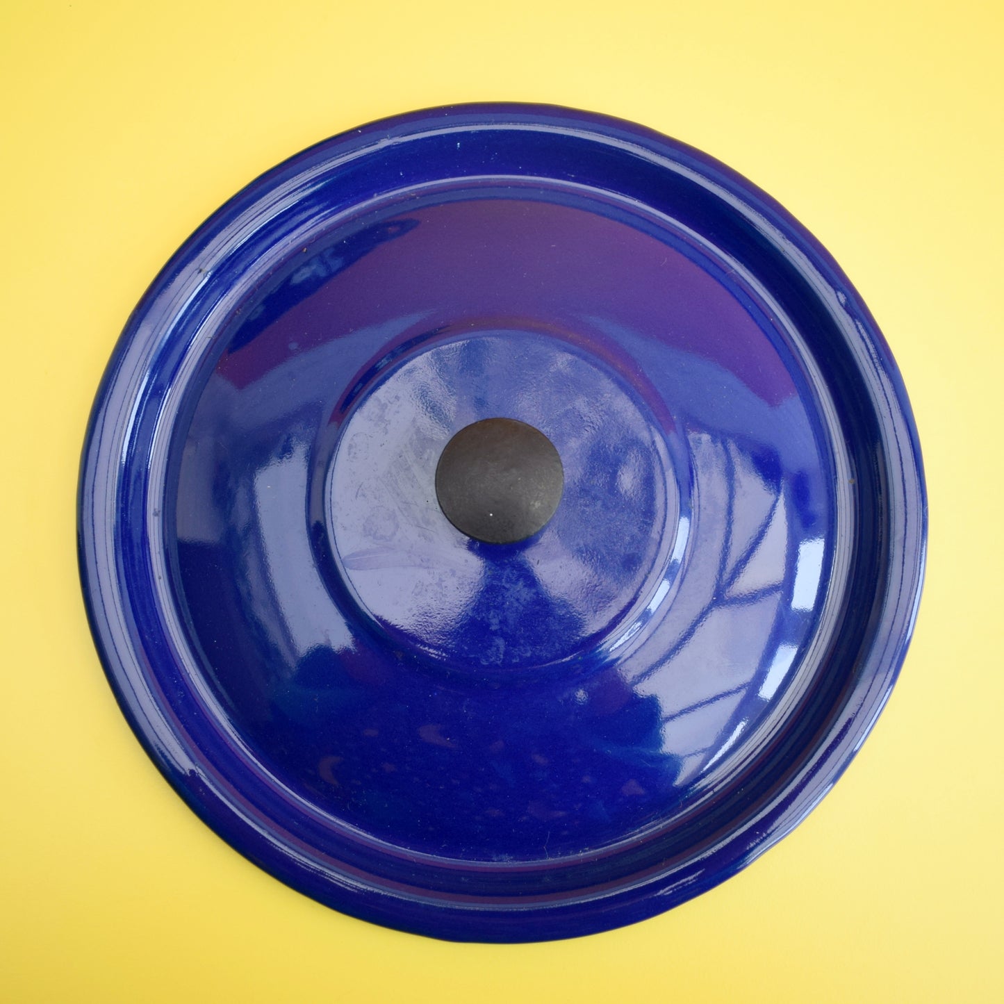 Vintage 1960s Enamel Casserole - Blue Flower Power