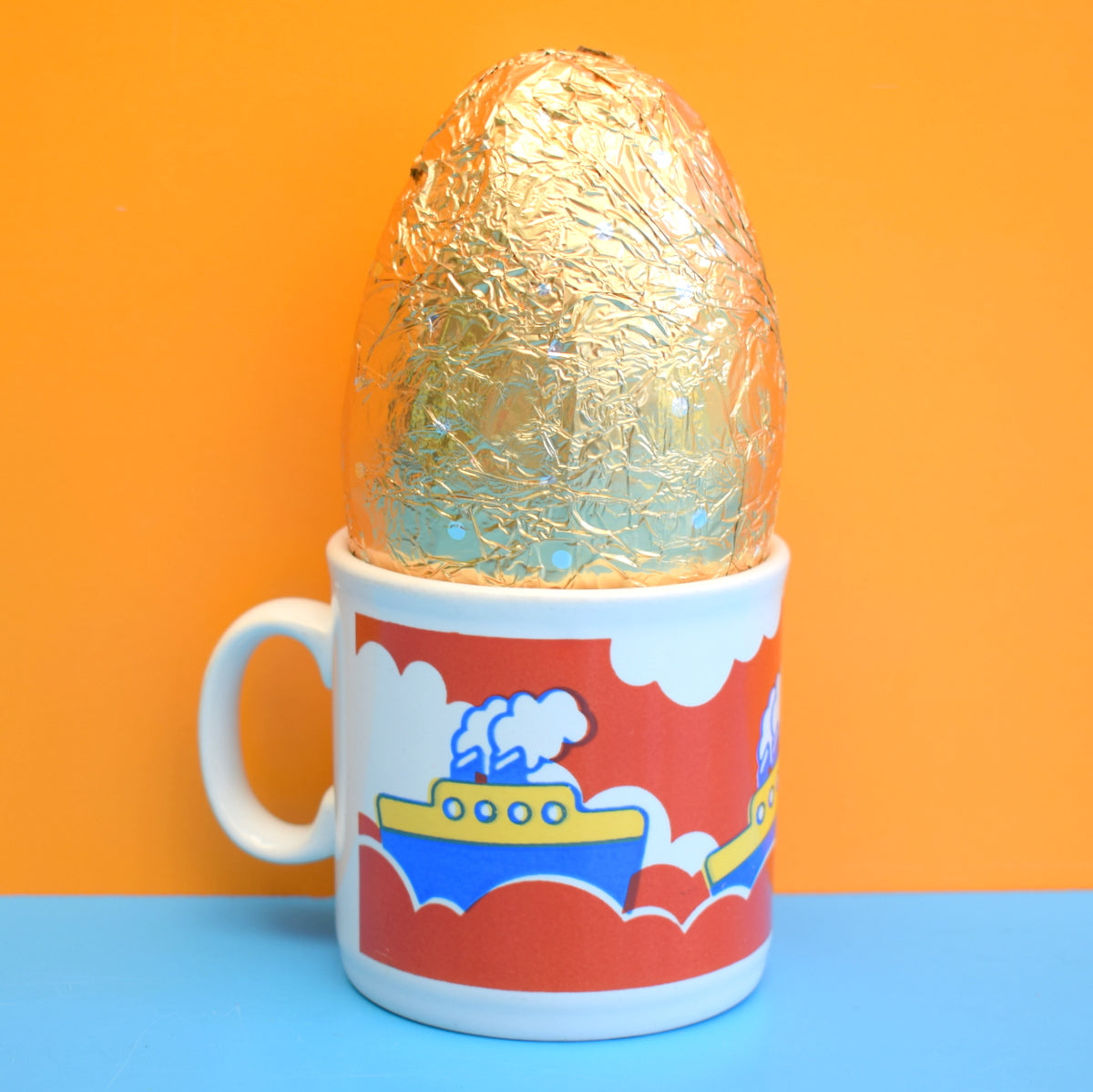 Vintage 1970s Childs Ceramic Mug & Easter Egg - Boats