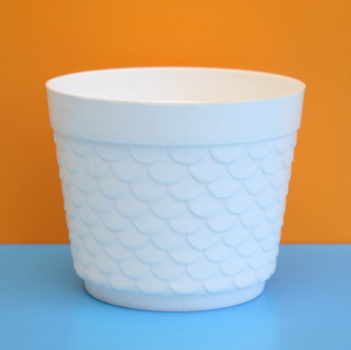 Vintage 1960s Plastic Scales Planter / Giant Egg Cup - White