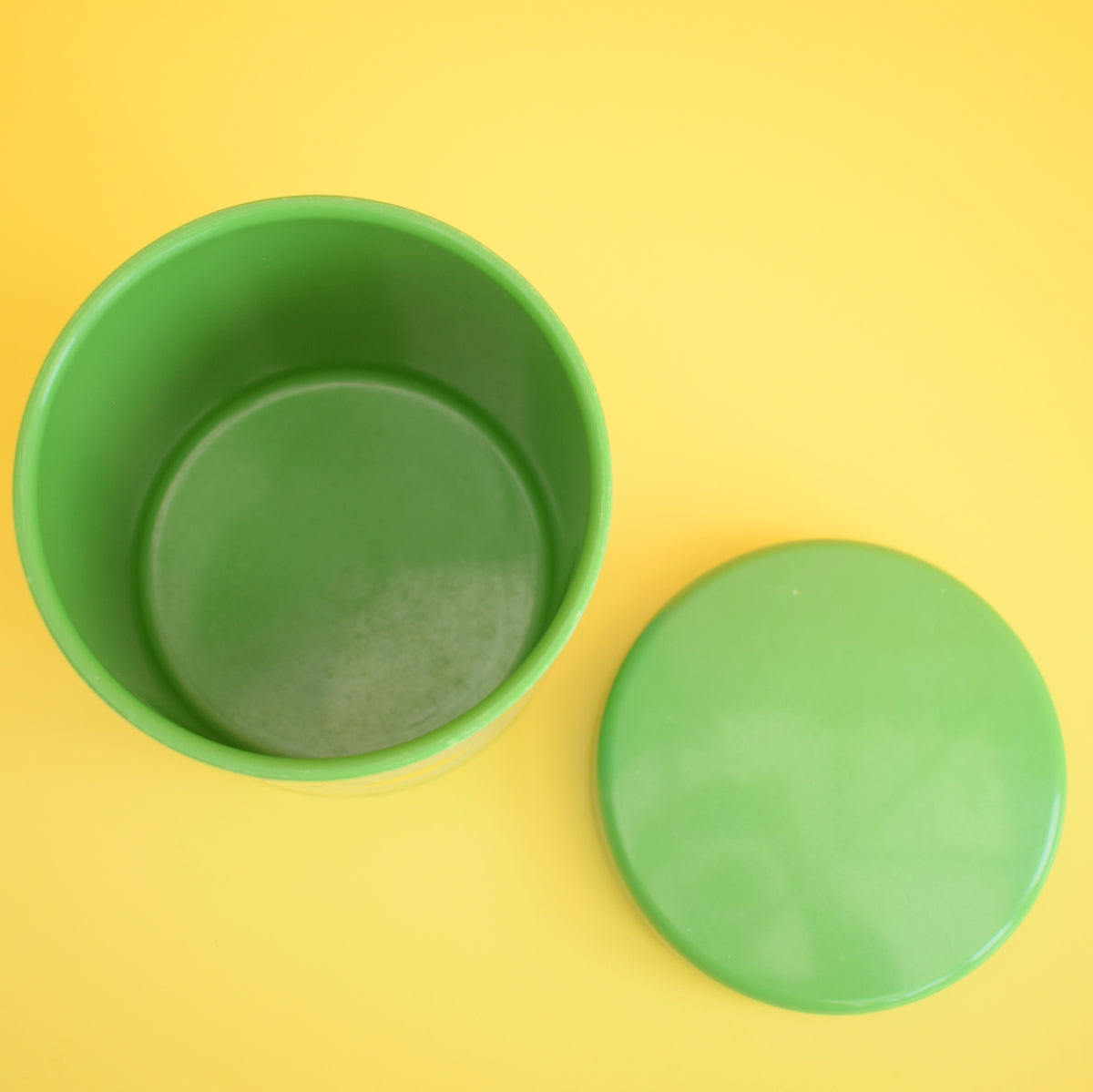Vintage 1970s Laurids Lonborg Flower Power Container - Green by Pineapple Retro