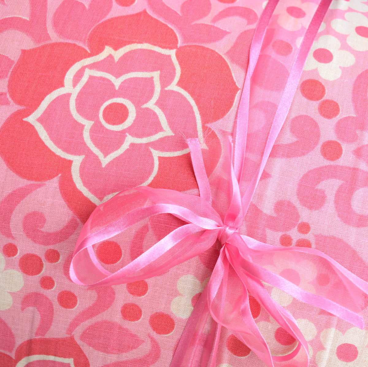 Vintage 1960s Garden Cushion / Mattress - Pink Flower Power