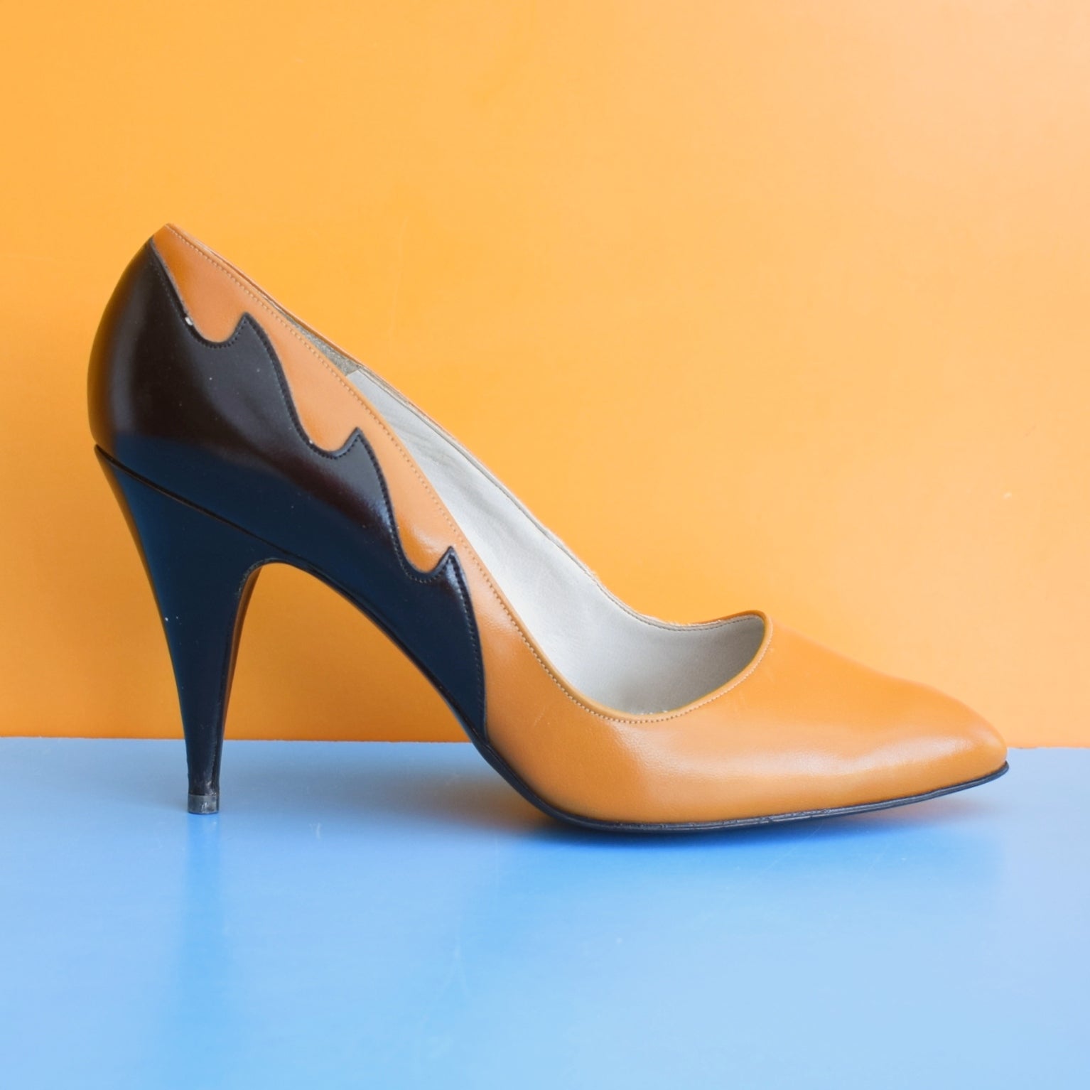 Vintage Bally Shoes Bally Designer Bally Vintage Dragon Design Hi