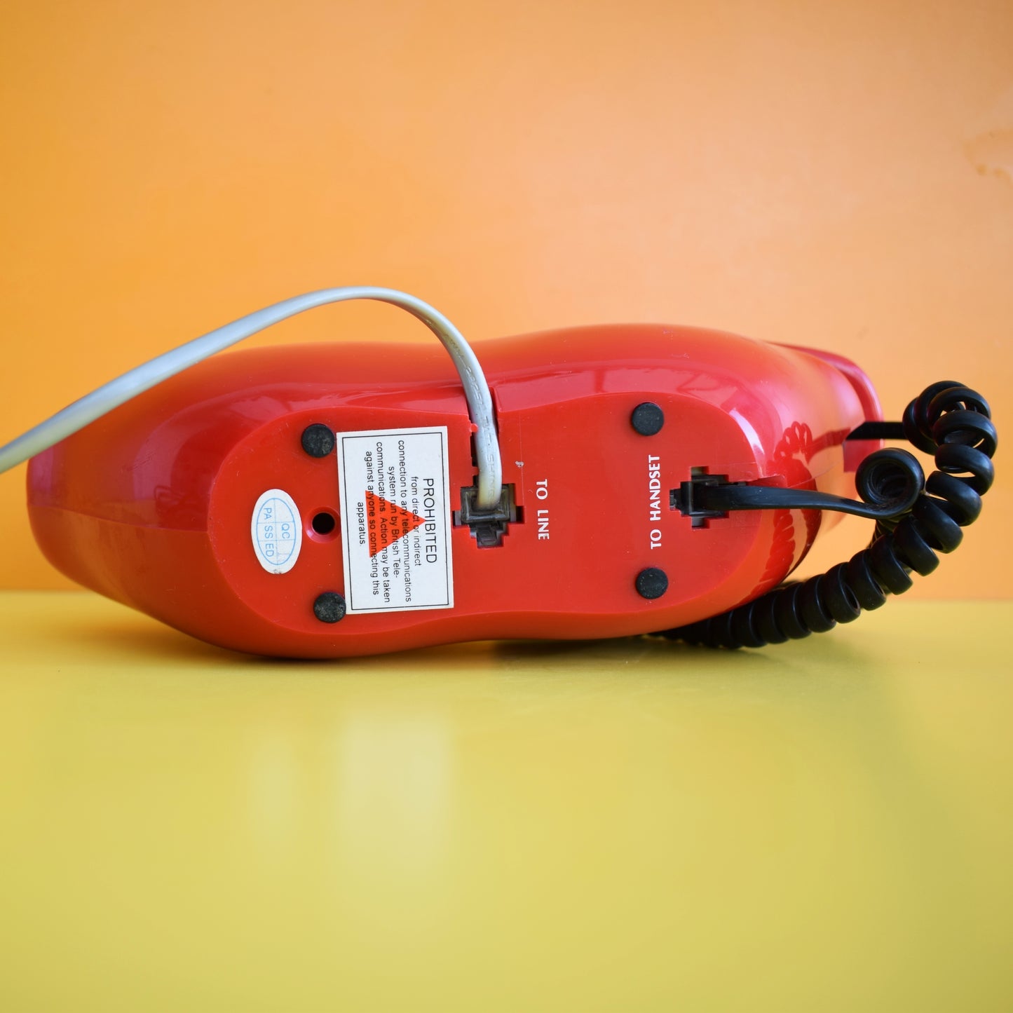 Vintage 1980s Phone - Fully Working - Red Lips by Pineapple Retro