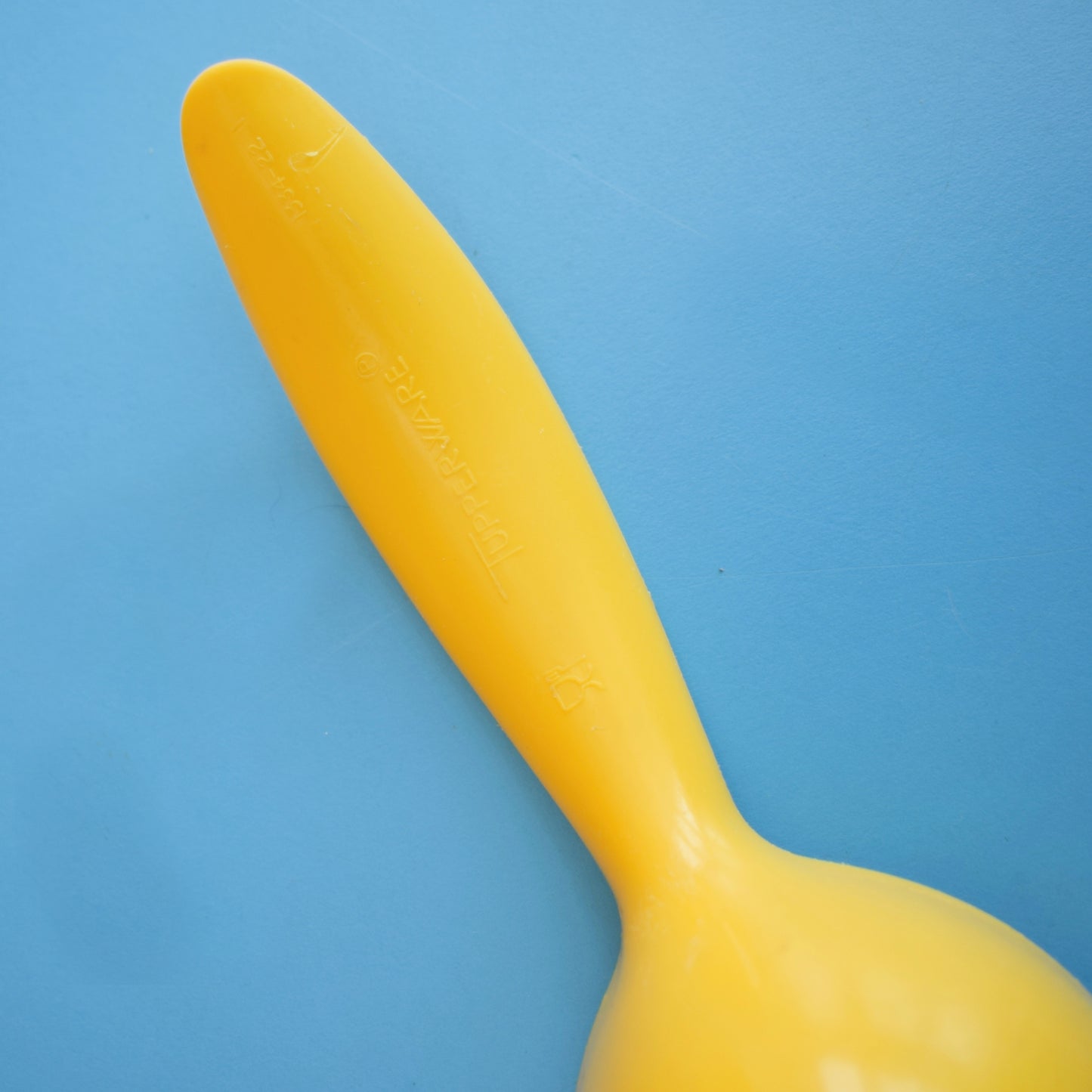 Vintage 1970s Plastic Tupperware Egg Spoon