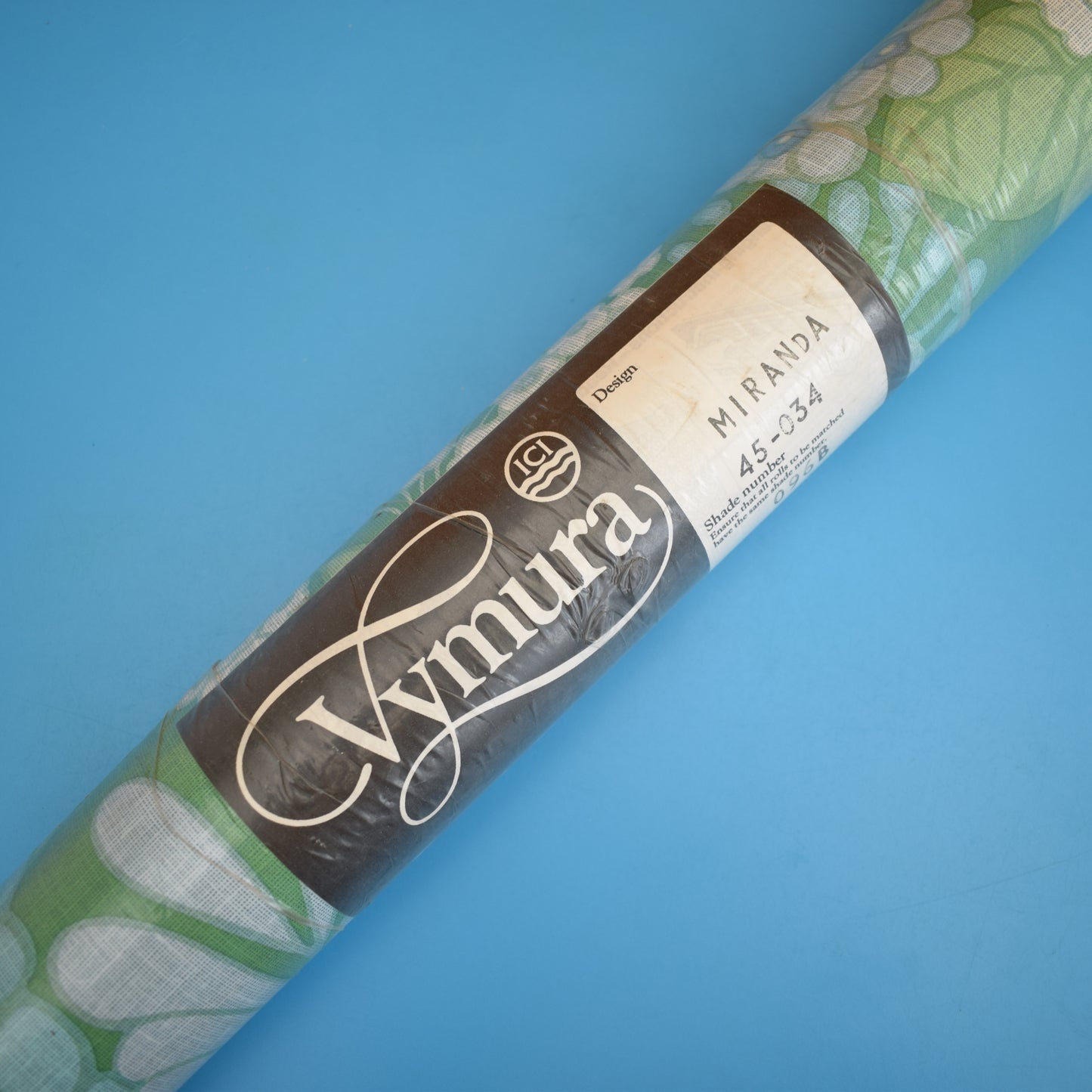 Vintage 1970s Flower Wallpaper - Blue & Green