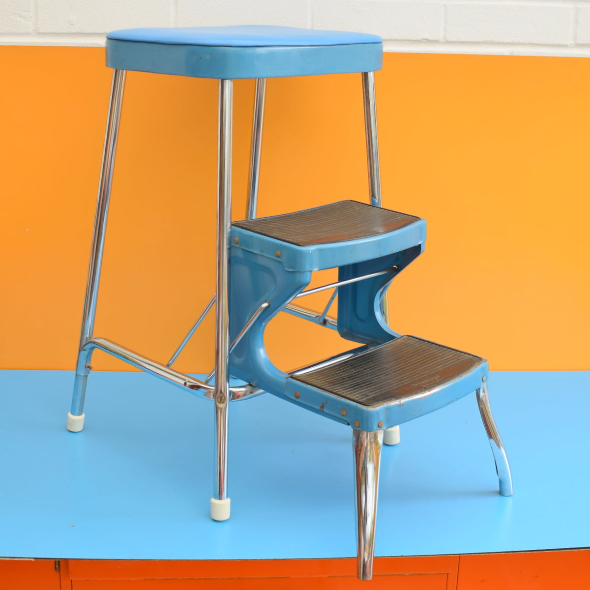 Vintage 1960s Adjustable Stool / Steps - Blue