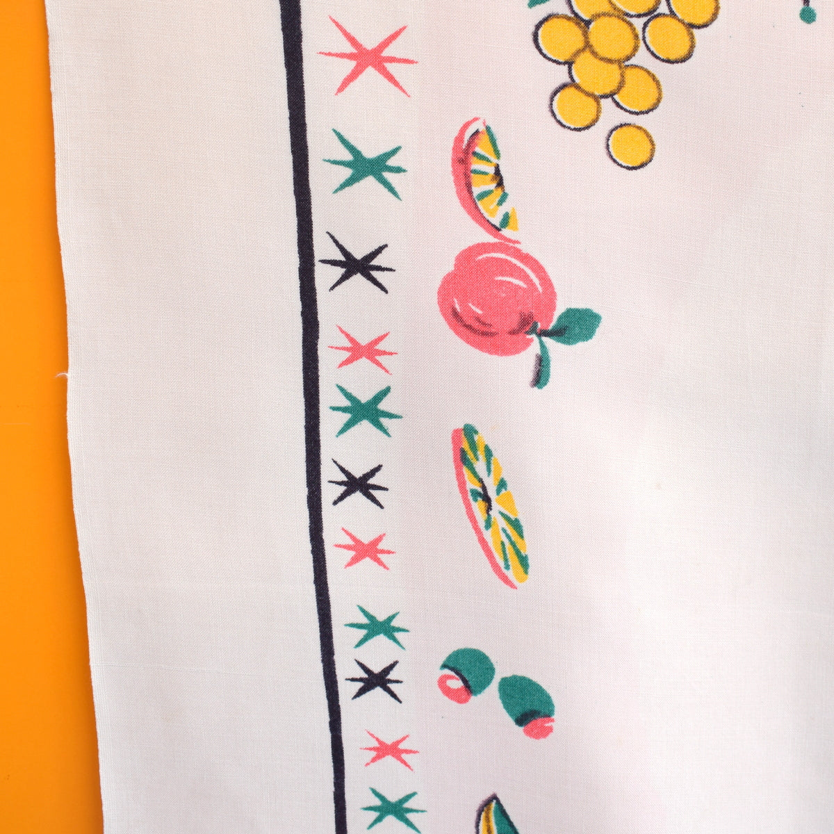 Vintage 1950s Tablecloth - Cocktails