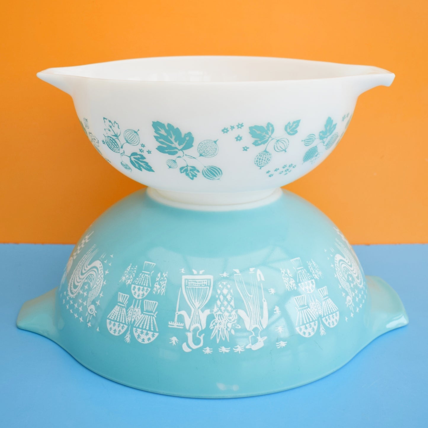 Vintage 1950s Pyrex Bowls - Butterprint/ Gooseberry