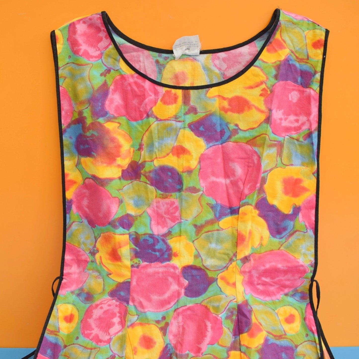 Vintage 1960s Tabard / Apron - Flower Power by Vintage