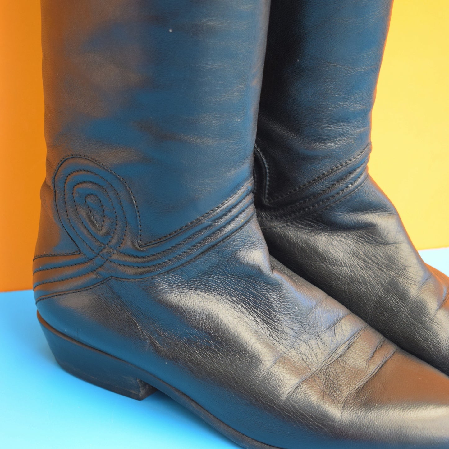 Vintage 1980s Italian Leather Boots - Black - Sz 4