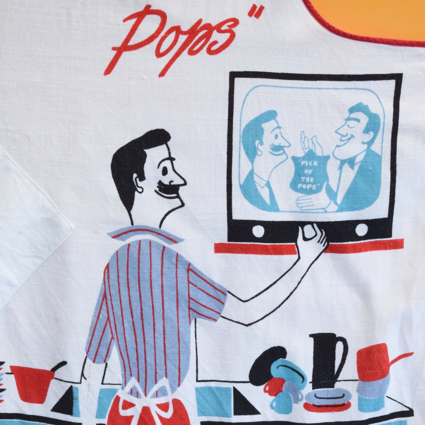 Vintage 1950s Full Apron- Pick Of The Pops by Pineapple Retro